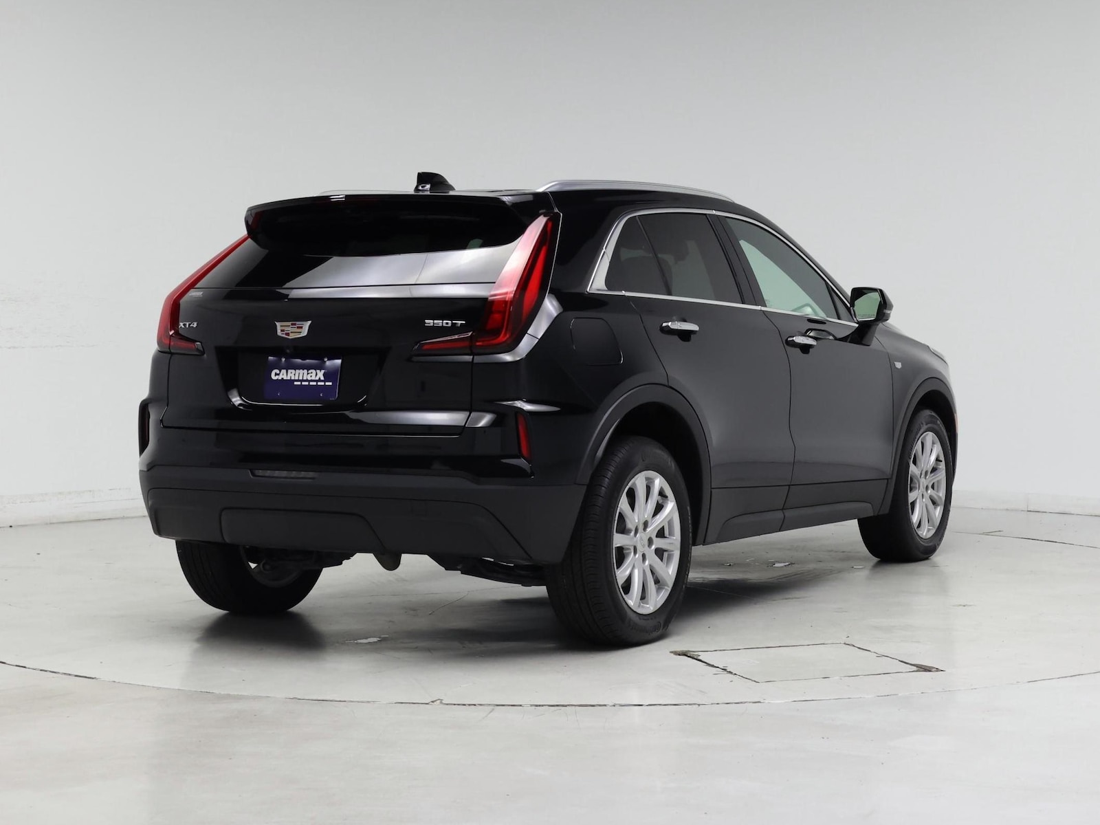 2024 Cadillac XT4 Luxury - Photo 9