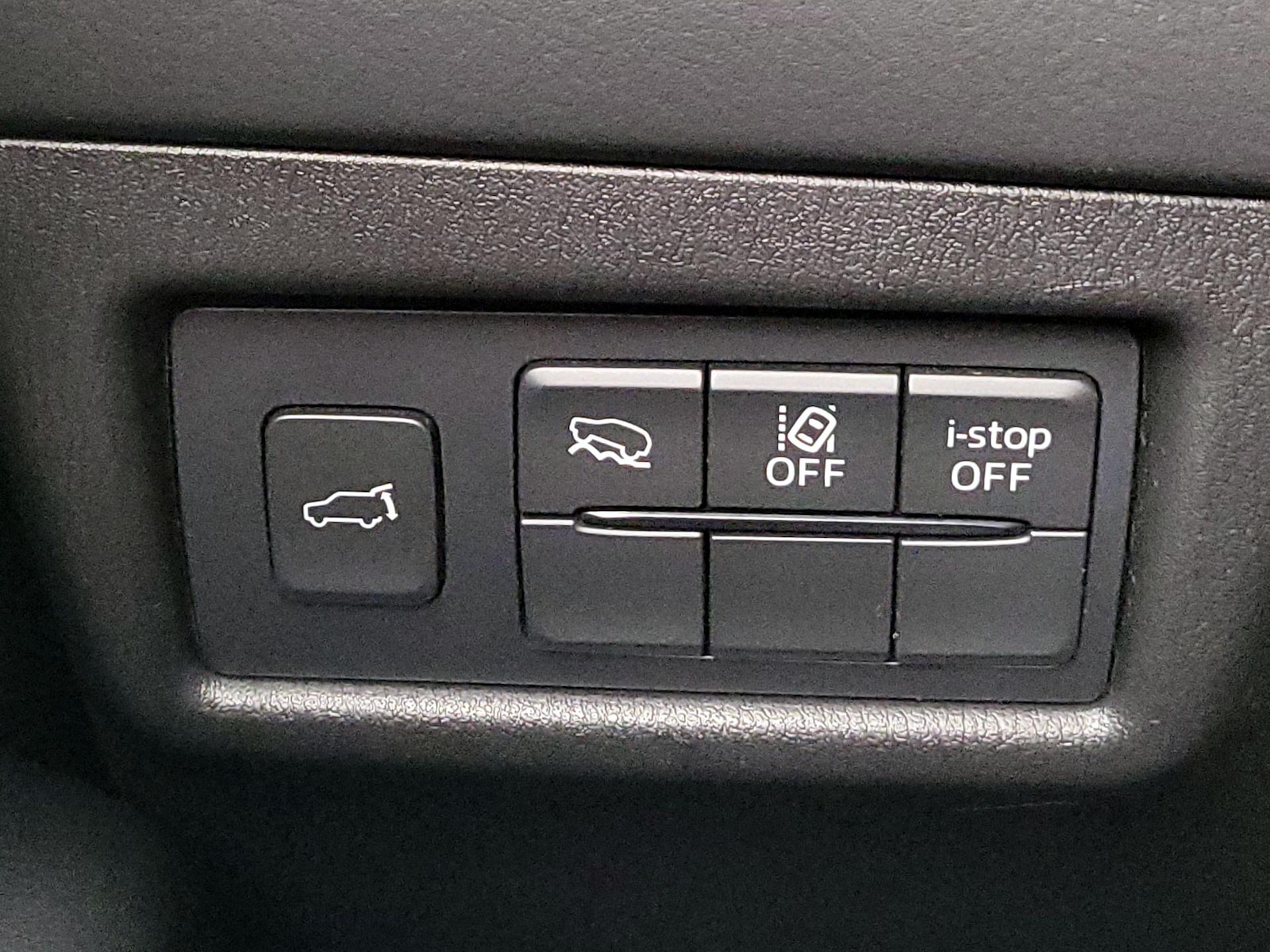 2025 Mazda CX-5 S Preferred package - Photo 14