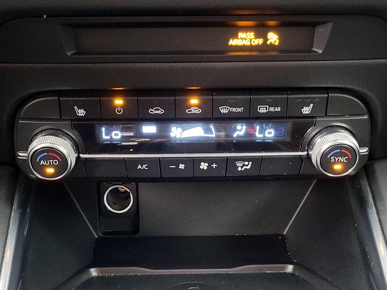 2025 Mazda CX-5 S Preferred package - Photo 17