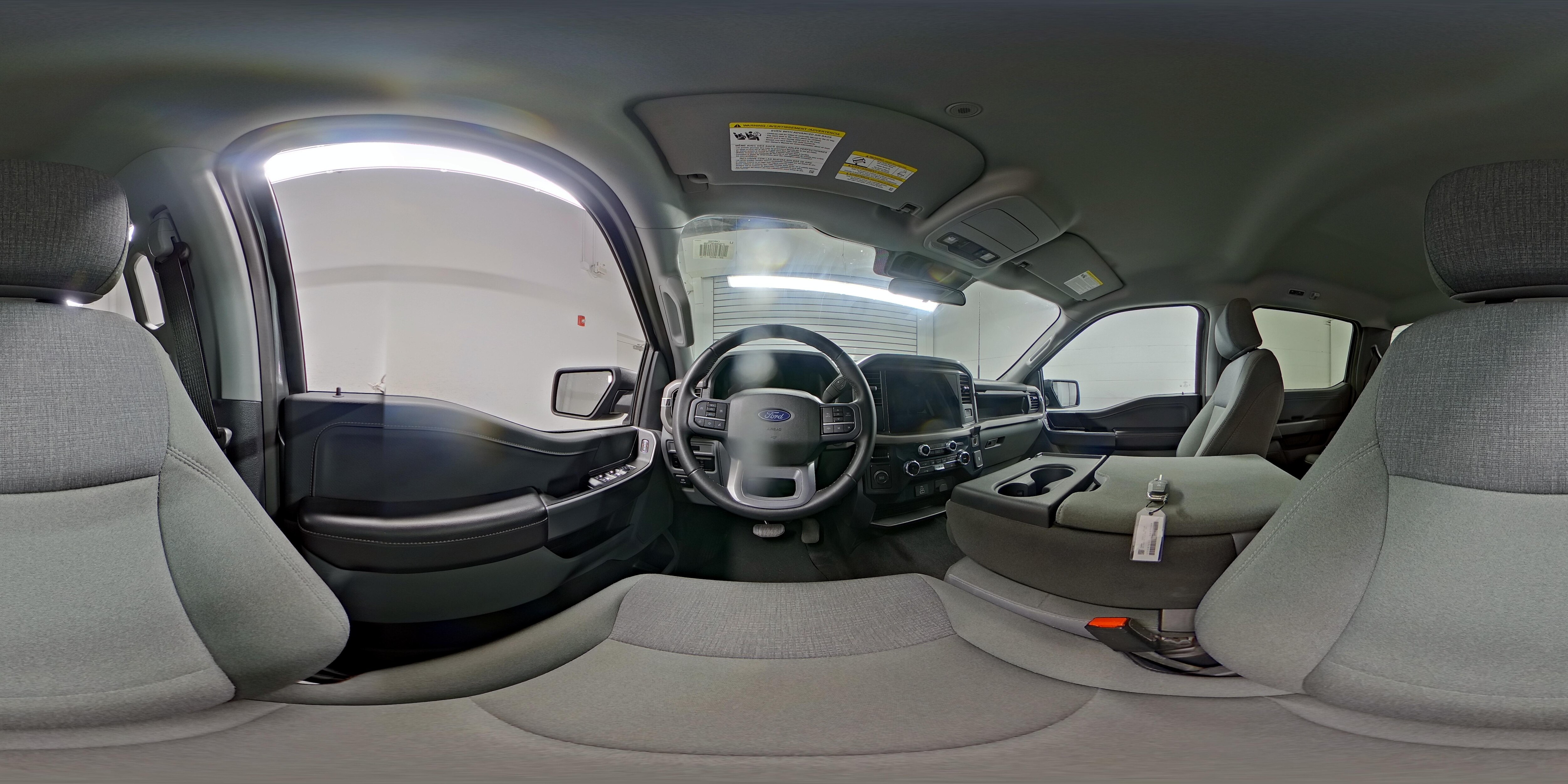 2025 Ford F-150 XLT - Photo 26
