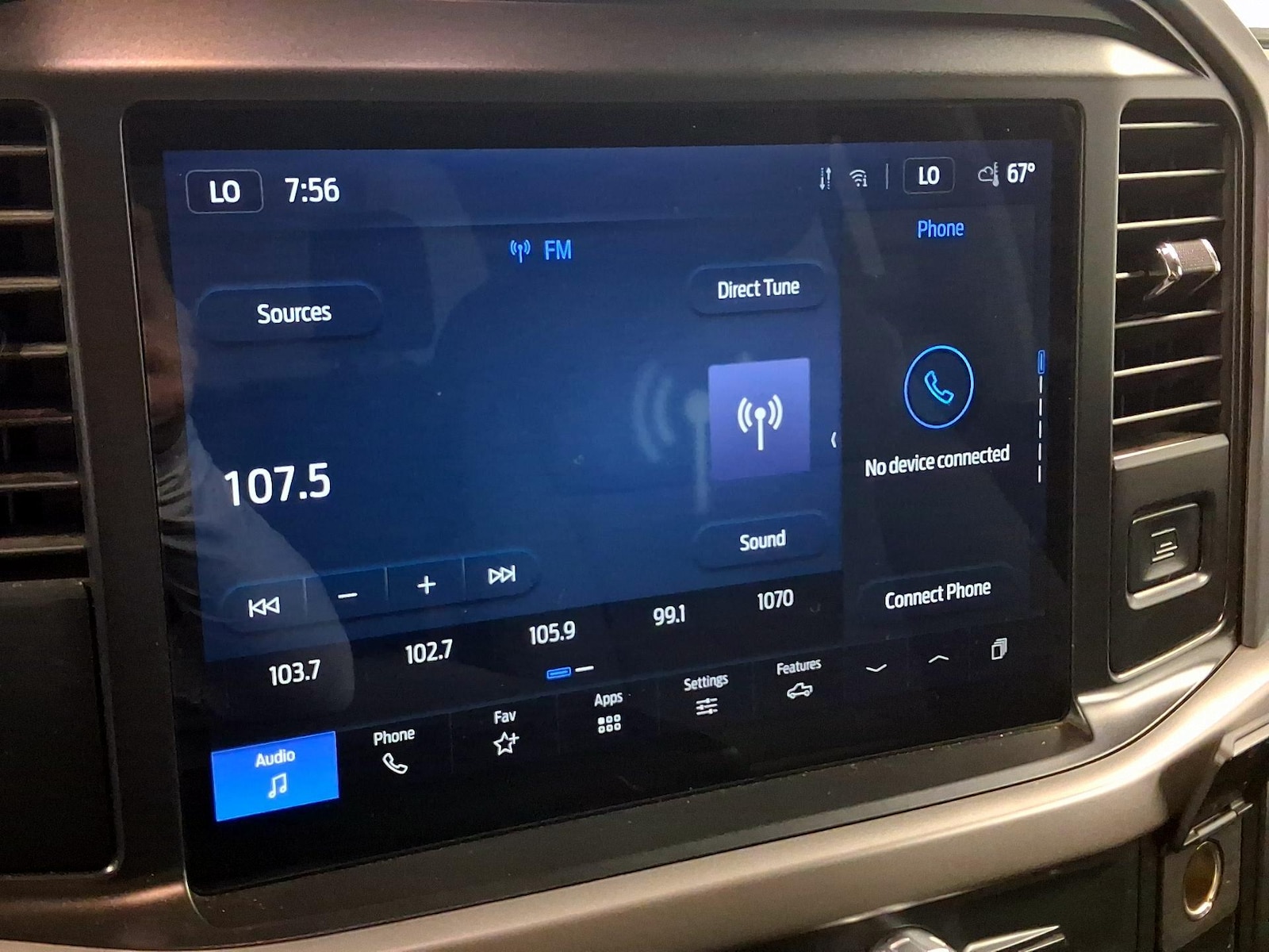 2025 Ford F-150 XLT - Photo 16