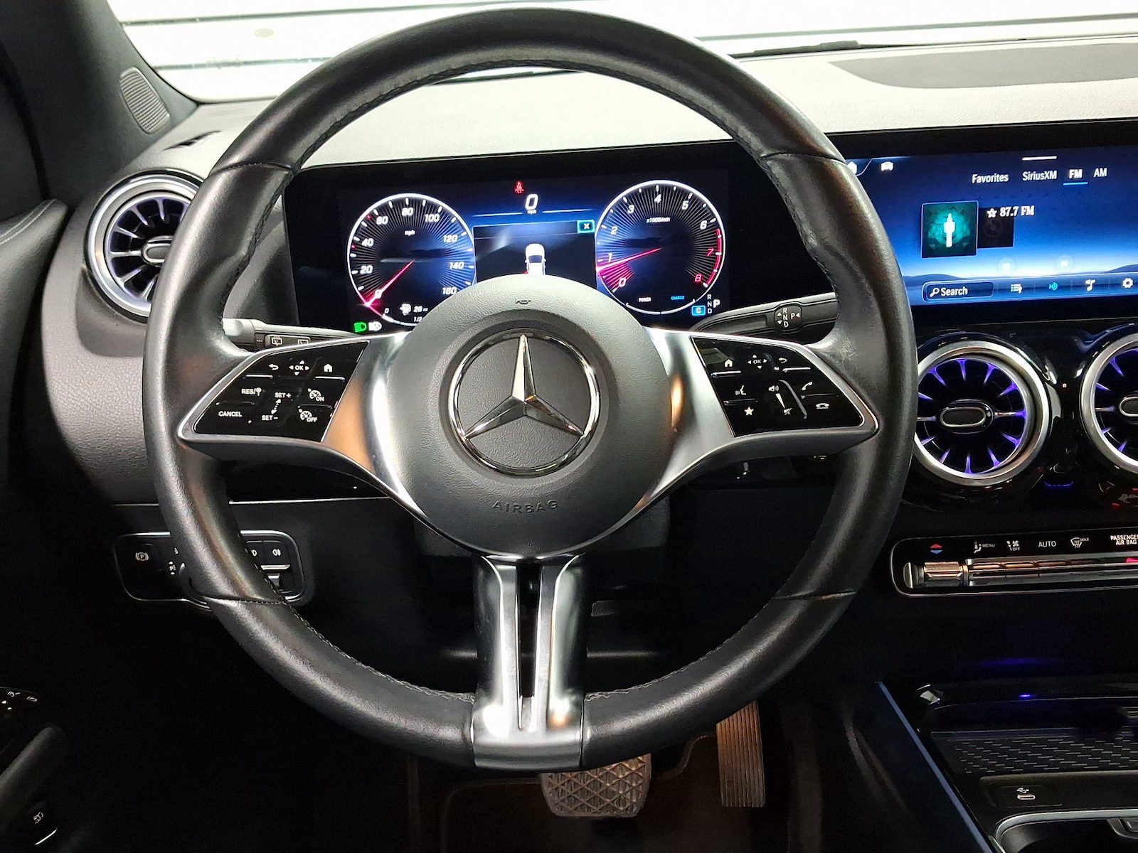 2025 Mercedes-Benz GLA GLA250 - Photo 9