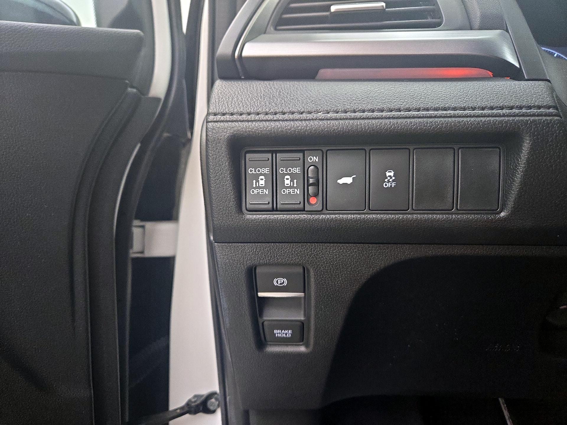 Thumbnail: 2025 Honda Odyssey - 13