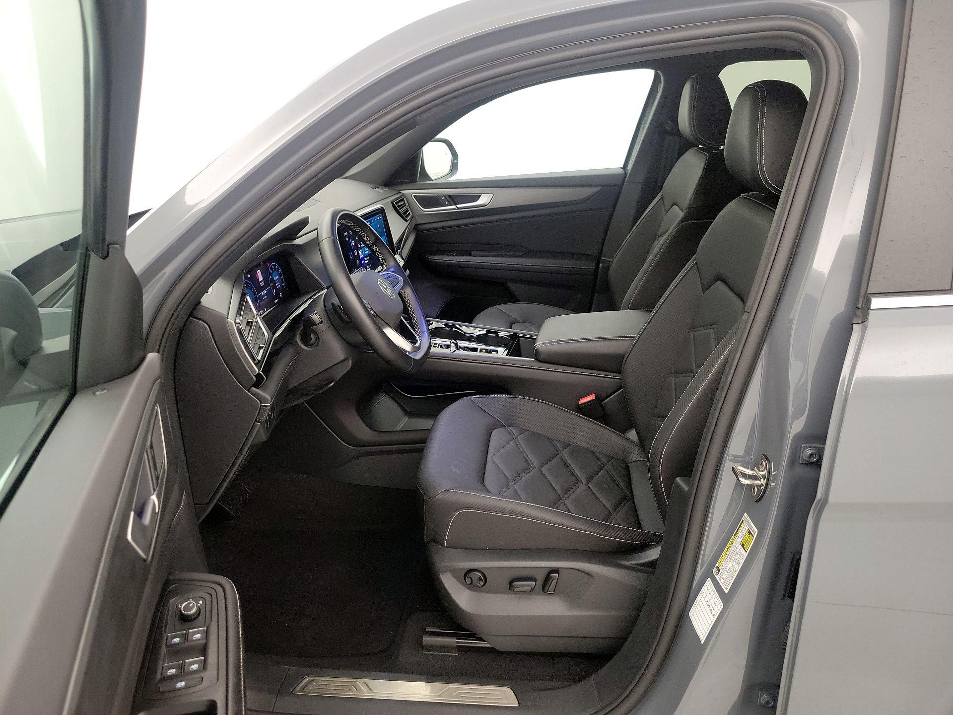 Thumbnail: 2025 Volkswagen Atlas - 11