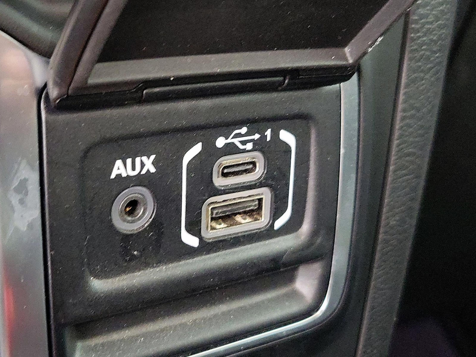 2023 Jeep Wrangler 4-Door Sport - Photo 19