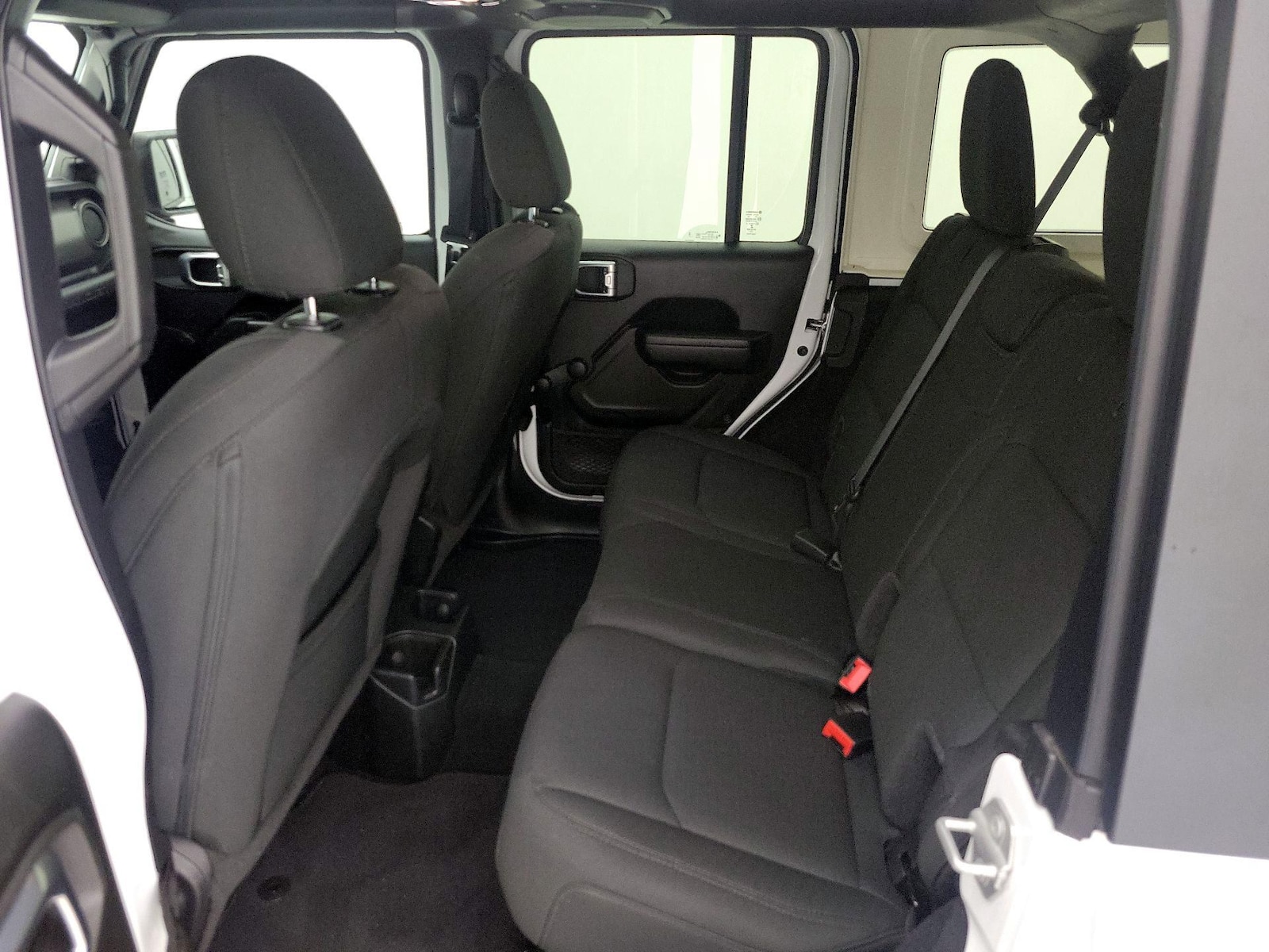 2023 Jeep Wrangler 4-Door Sport - Photo 20