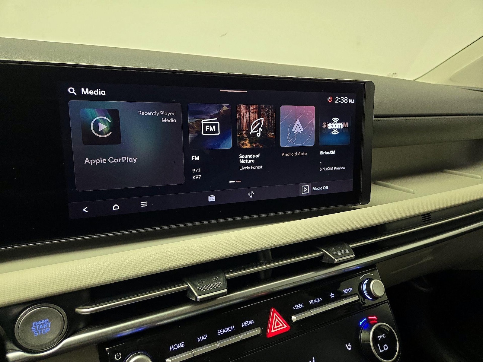 2025 Hyundai Tucson SEL - Photo 16