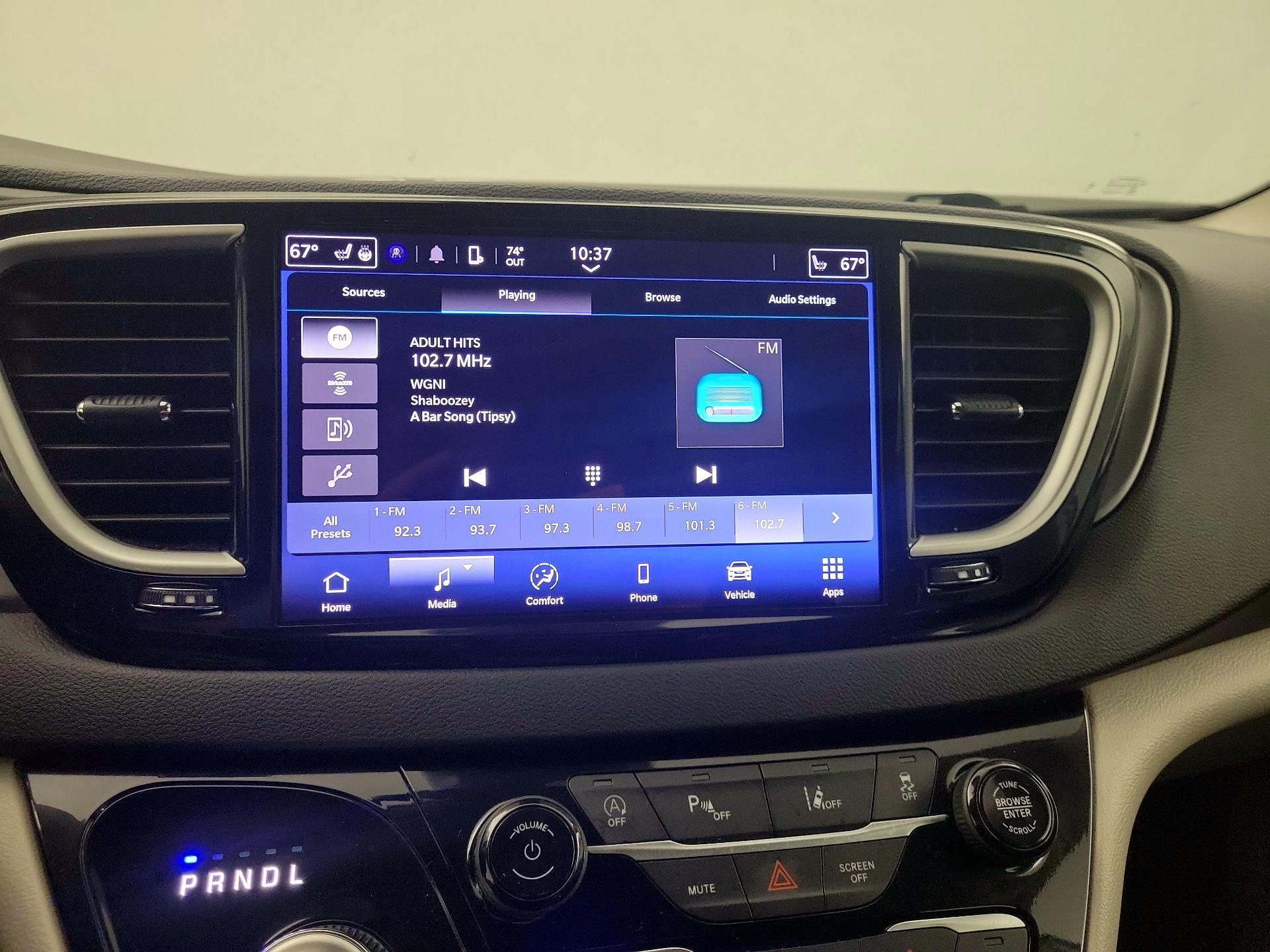 Thumbnail: 2024 Chrysler Pacifica - 15