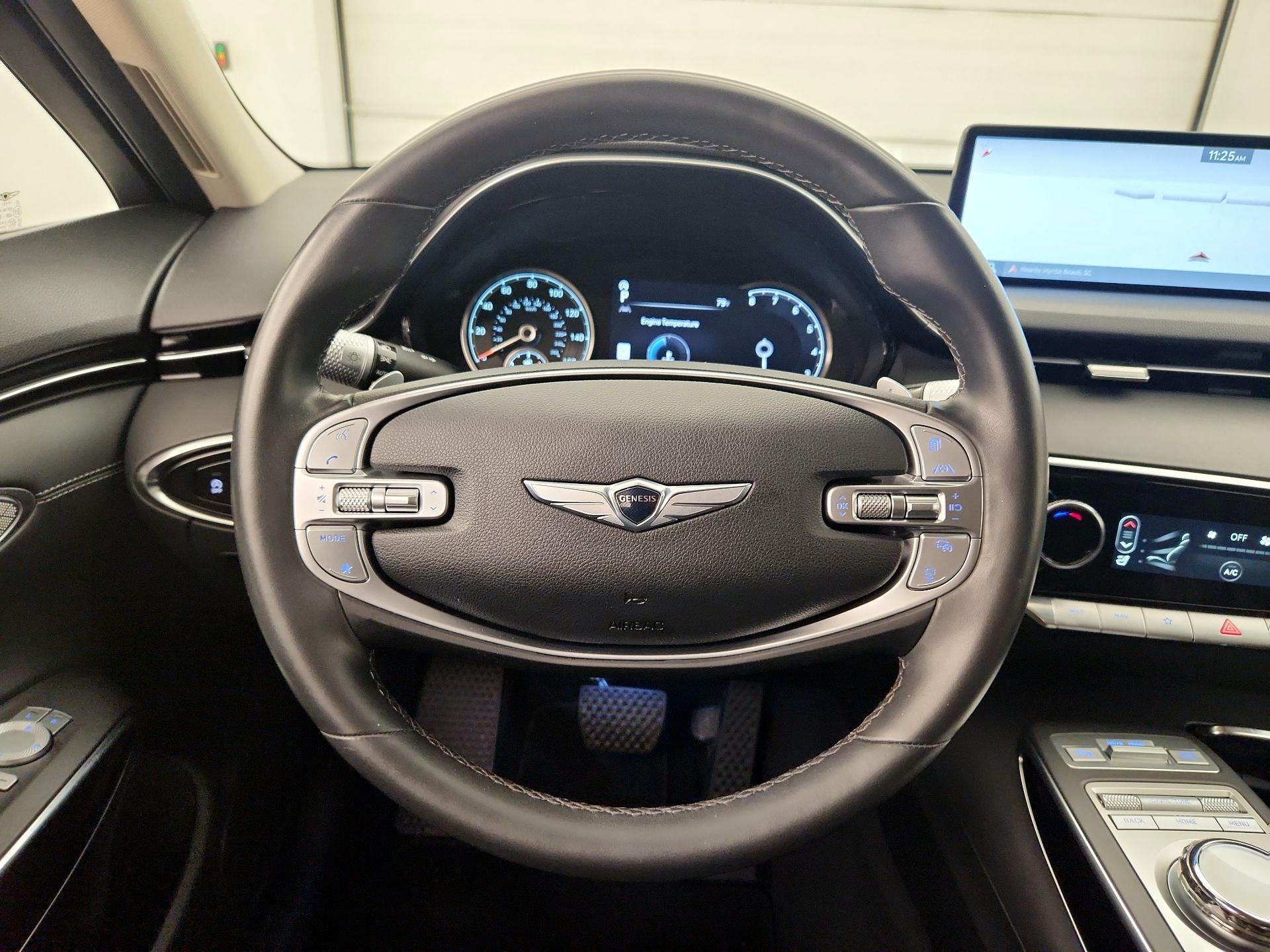 Thumbnail: 2025 Genesis GV70 - 10