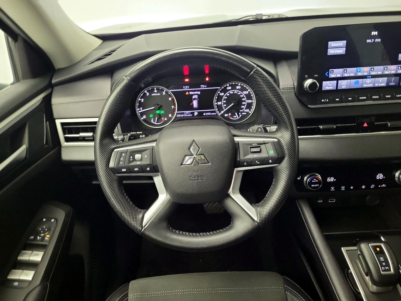 2024 Mitsubishi Outlander SE - Photo 11