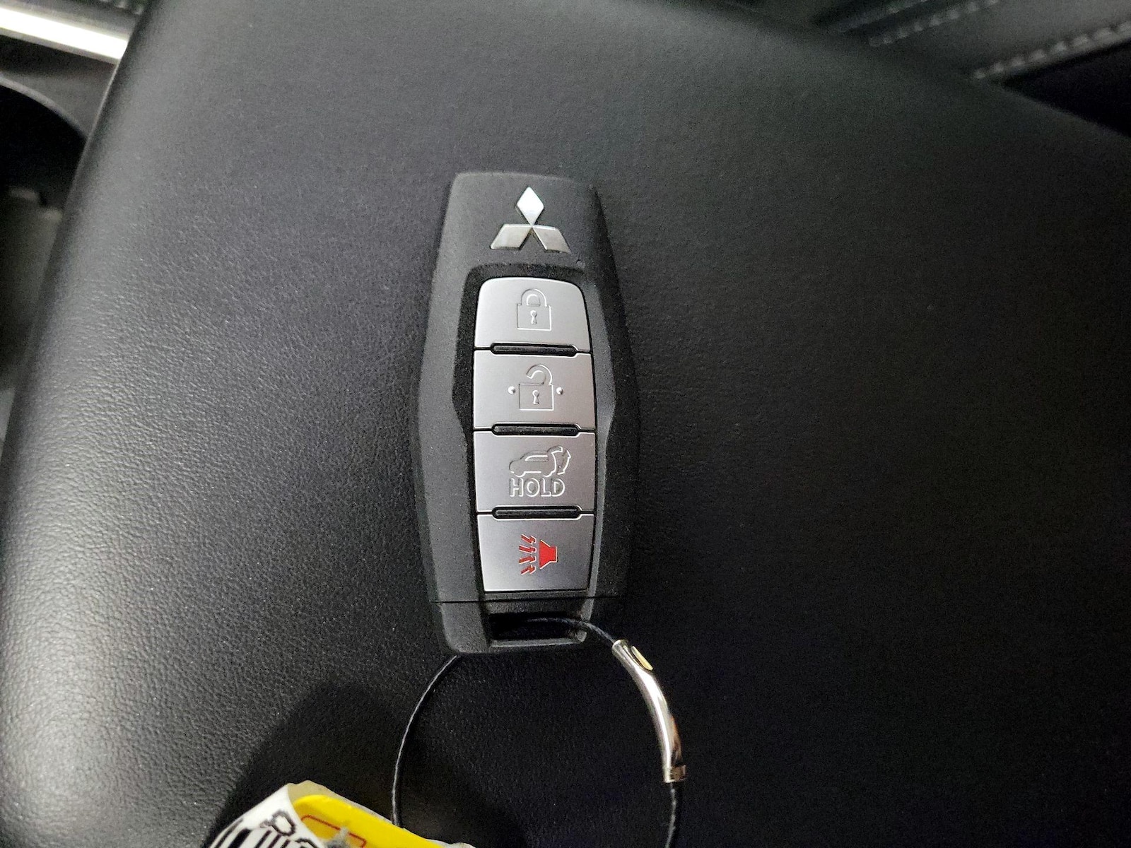 2024 Mitsubishi Outlander SE - Photo 23