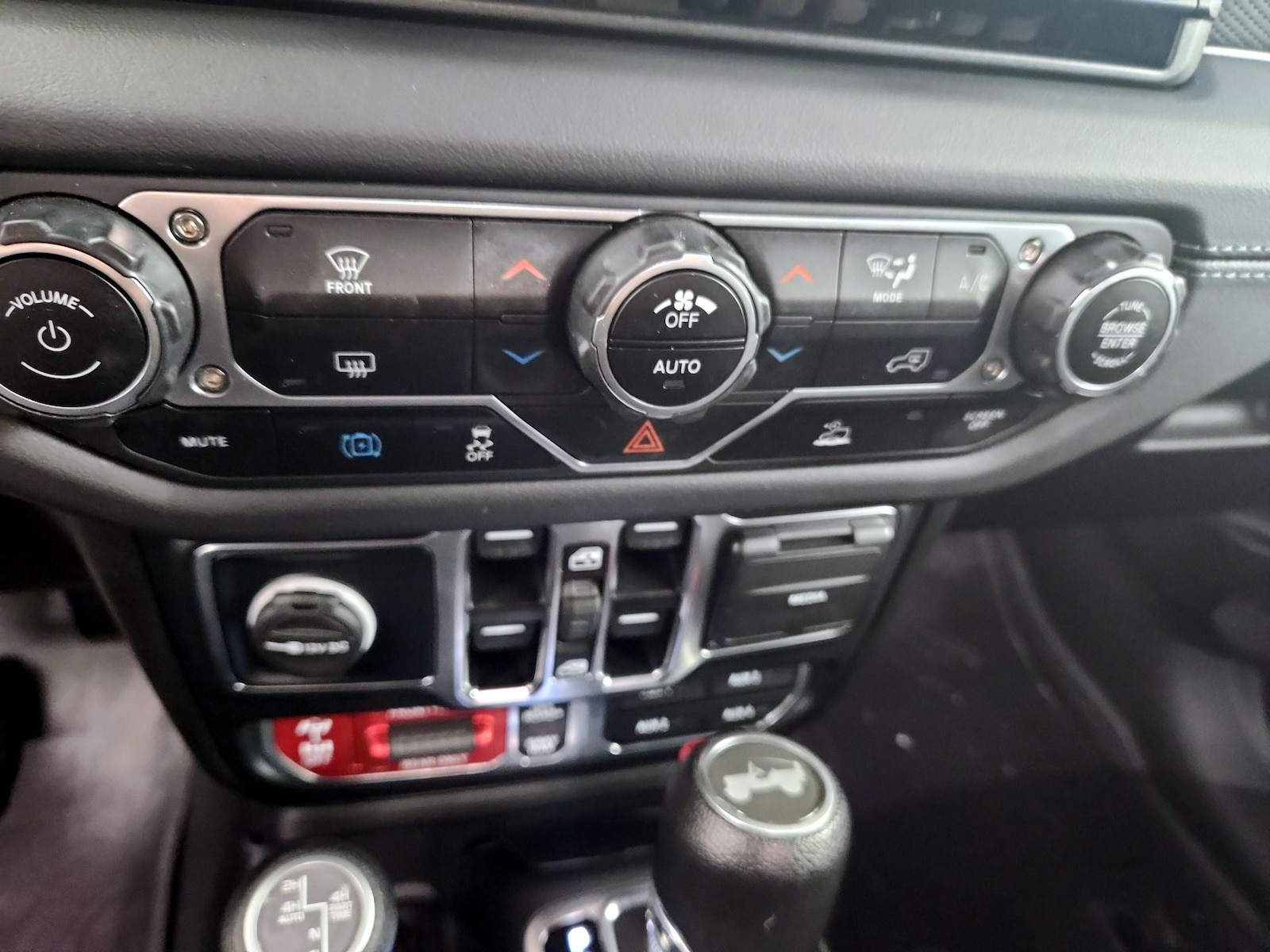 2024 Jeep Wrangler 4xe Rubicon 4XE - Photo 15