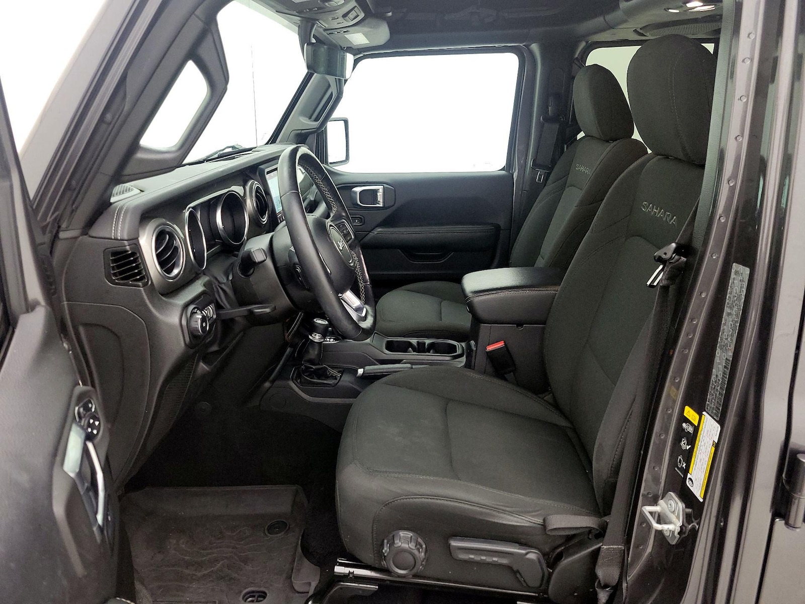 2022 Jeep Wrangler Unlimited Sahara - Photo 12