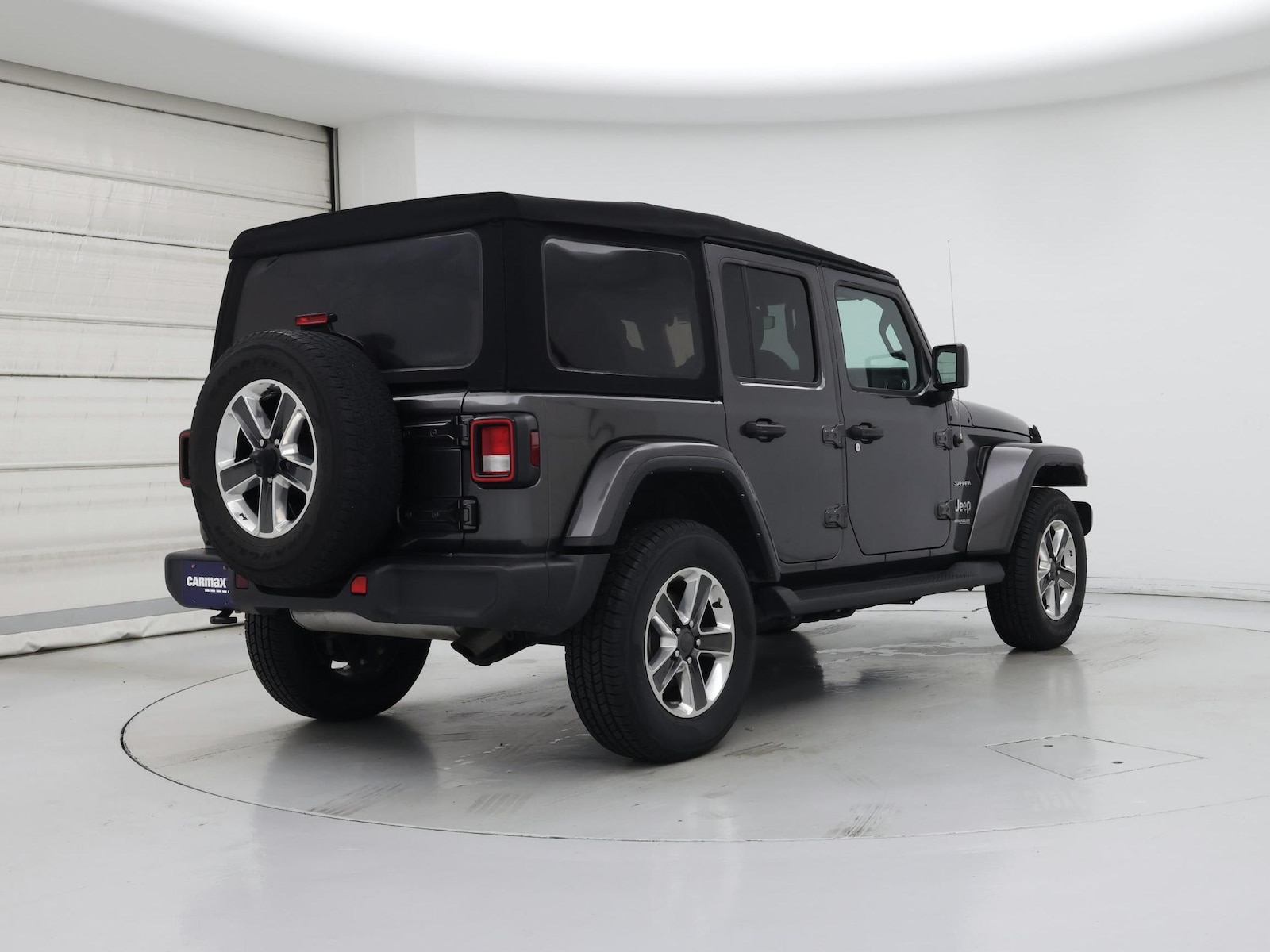 2022 Jeep Wrangler Unlimited Sahara - Photo 9