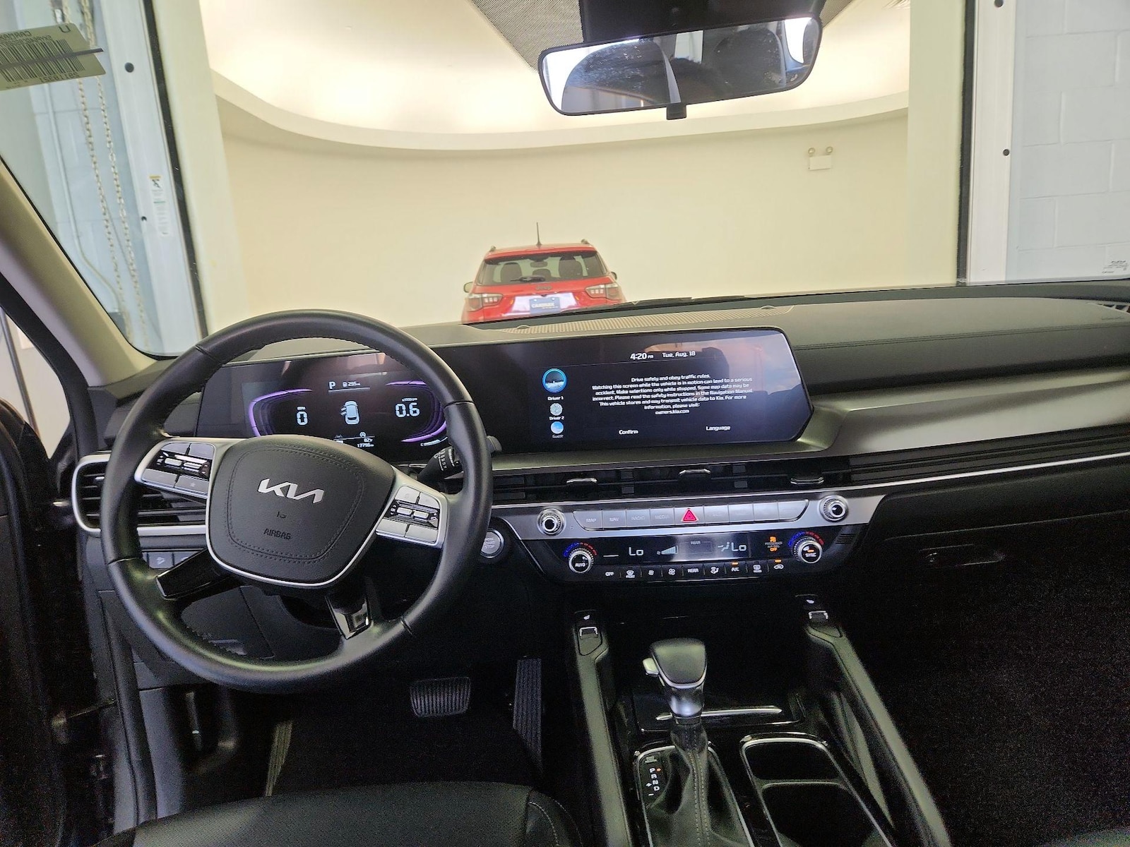 2025 Kia Telluride S - Photo 10