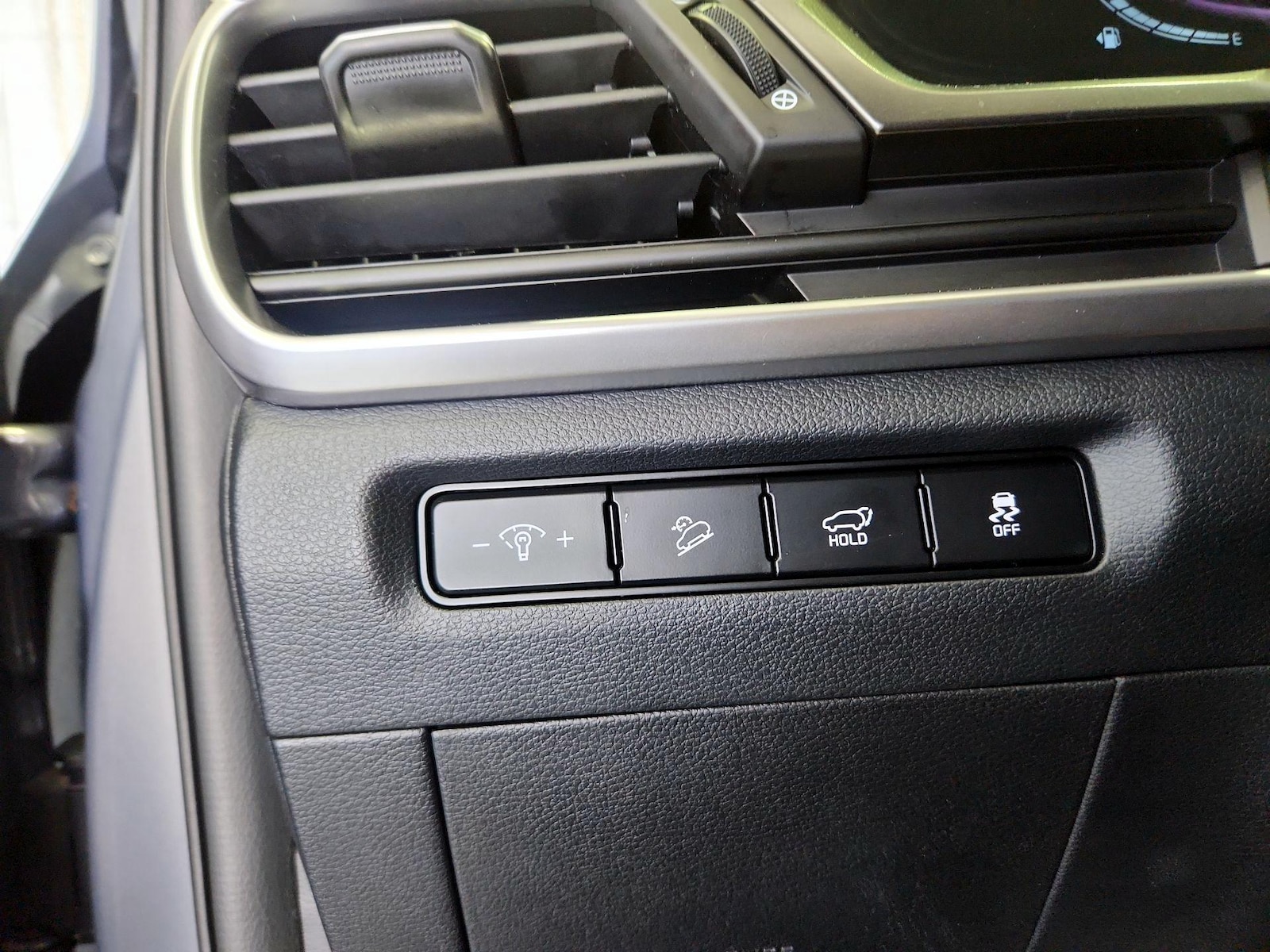2025 Kia Telluride S - Photo 14