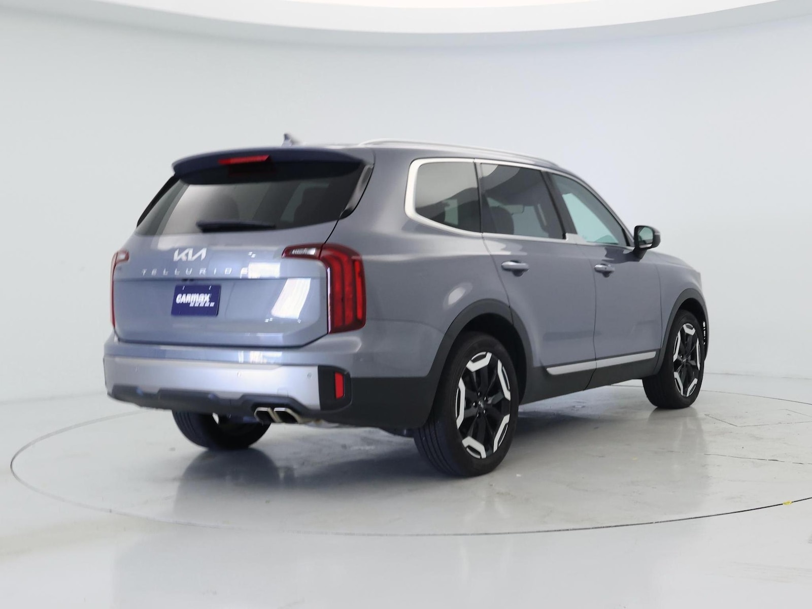 2025 Kia Telluride S - Photo 9
