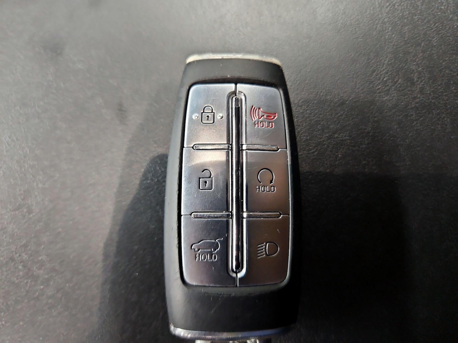 2025 GENESIS GV70 Standard - Photo 24