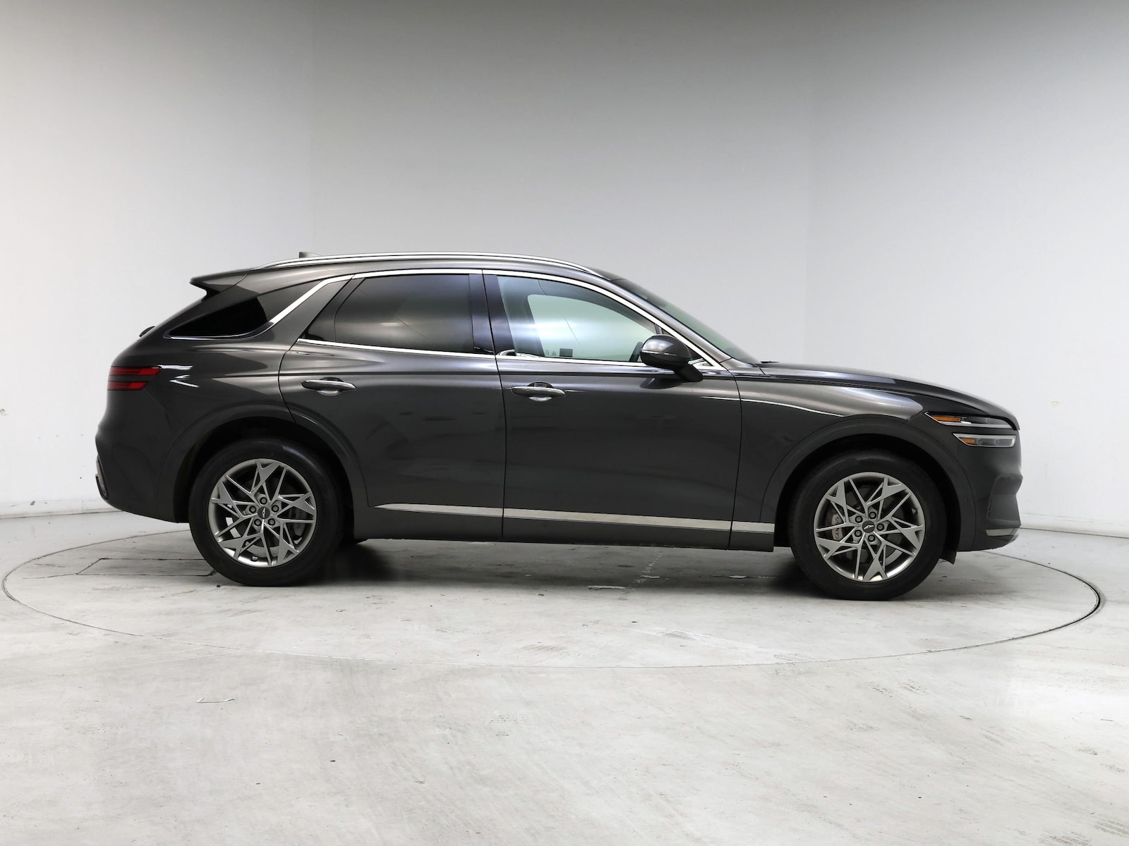 2025 GENESIS GV70 Standard - Photo 8
