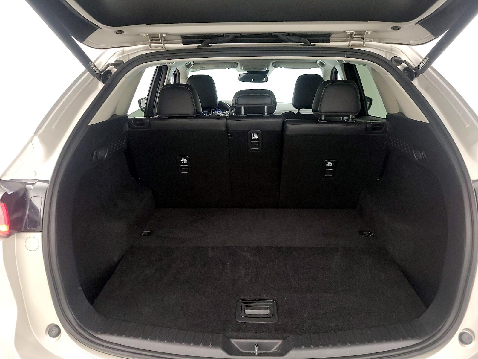 2025 Mazda CX-5 S Preferred package - Photo 23