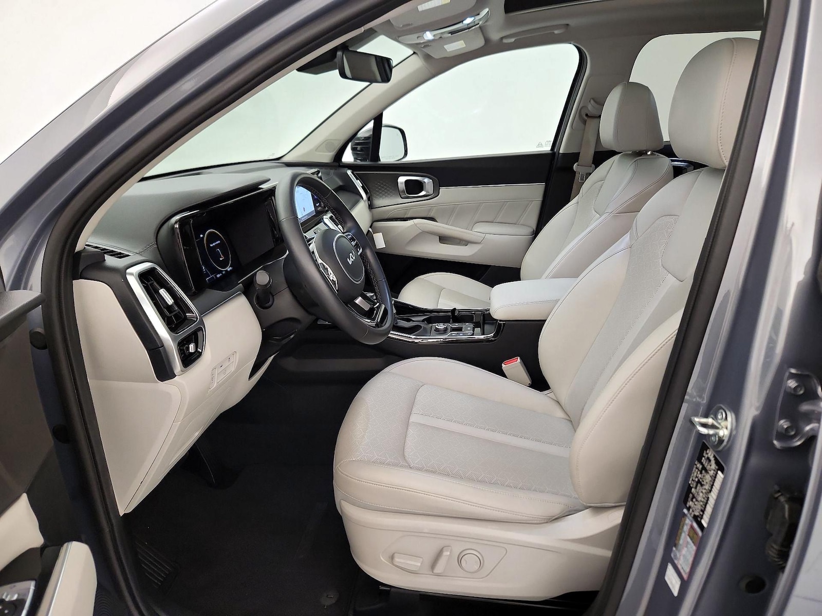 2023 Kia Sorento SX - Photo 12