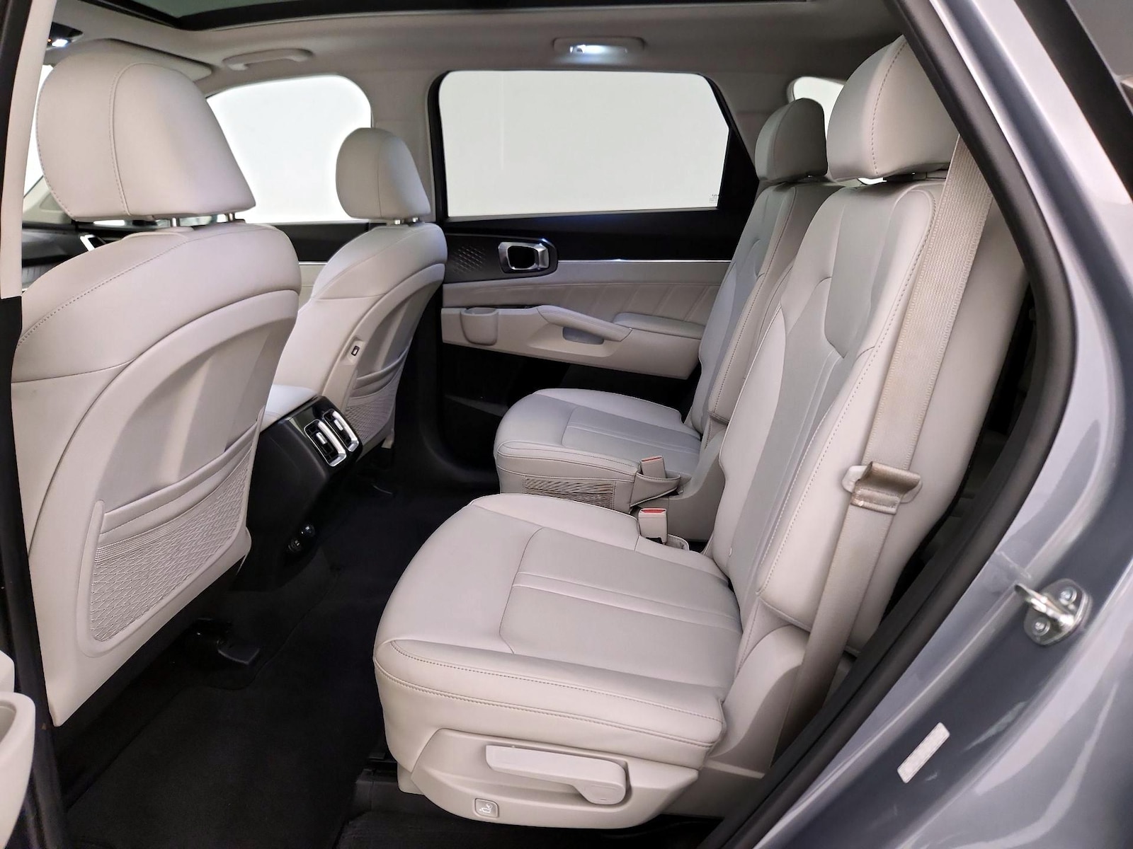 2023 Kia Sorento SX - Photo 22