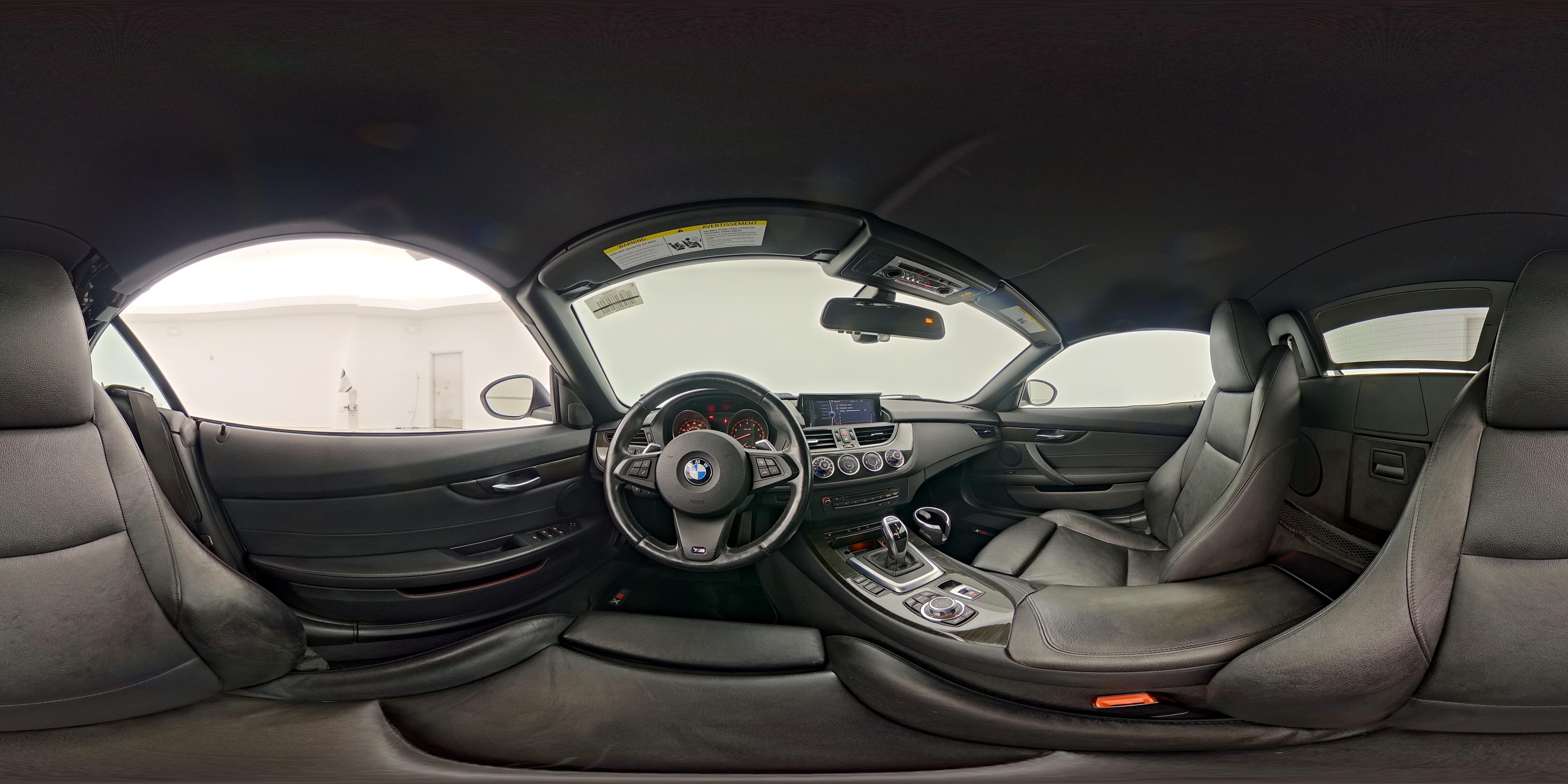 2016 BMW Z4 sDrive28i - Photo 24