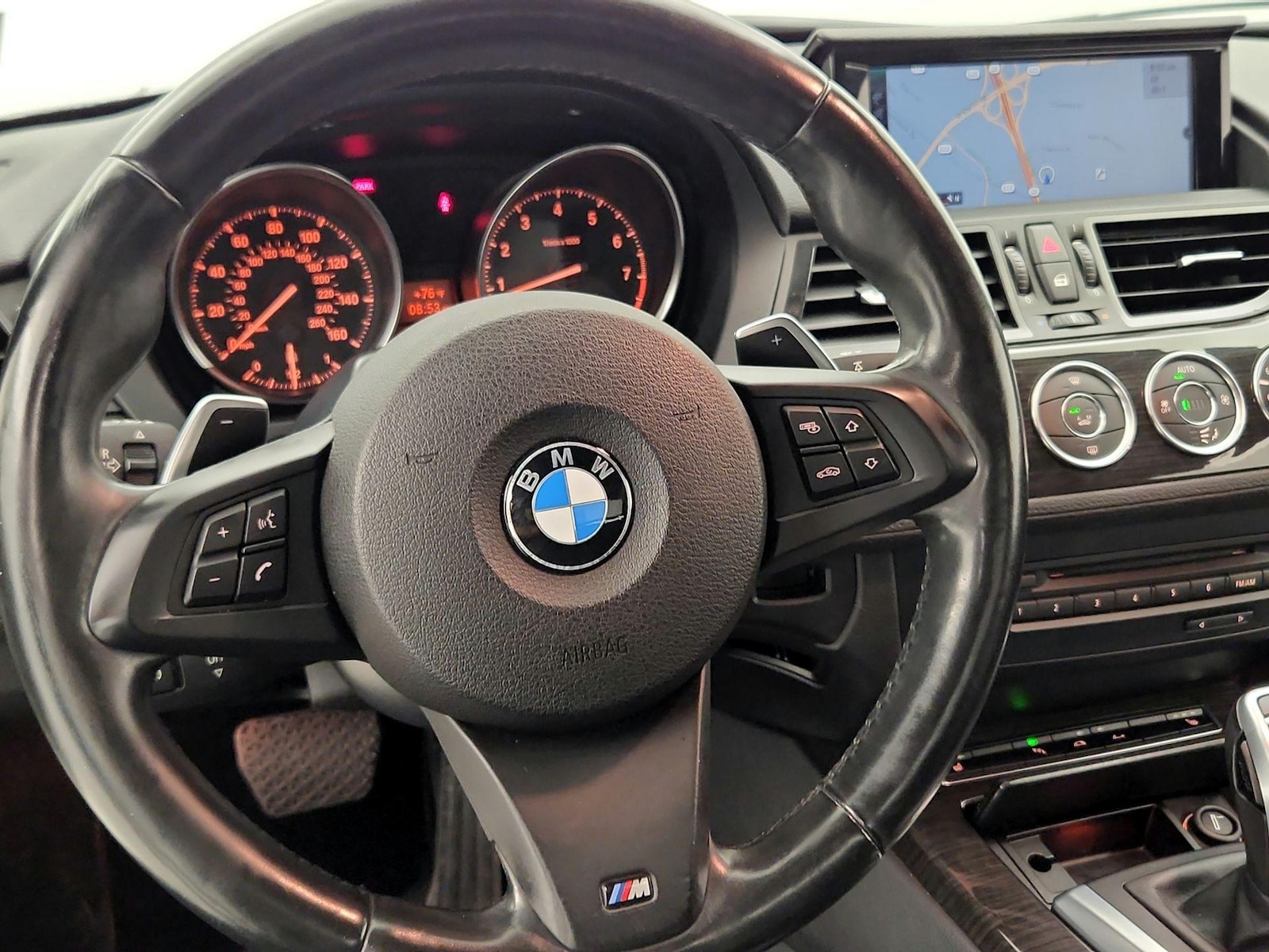 2016 BMW Z4 sDrive28i - Photo 11