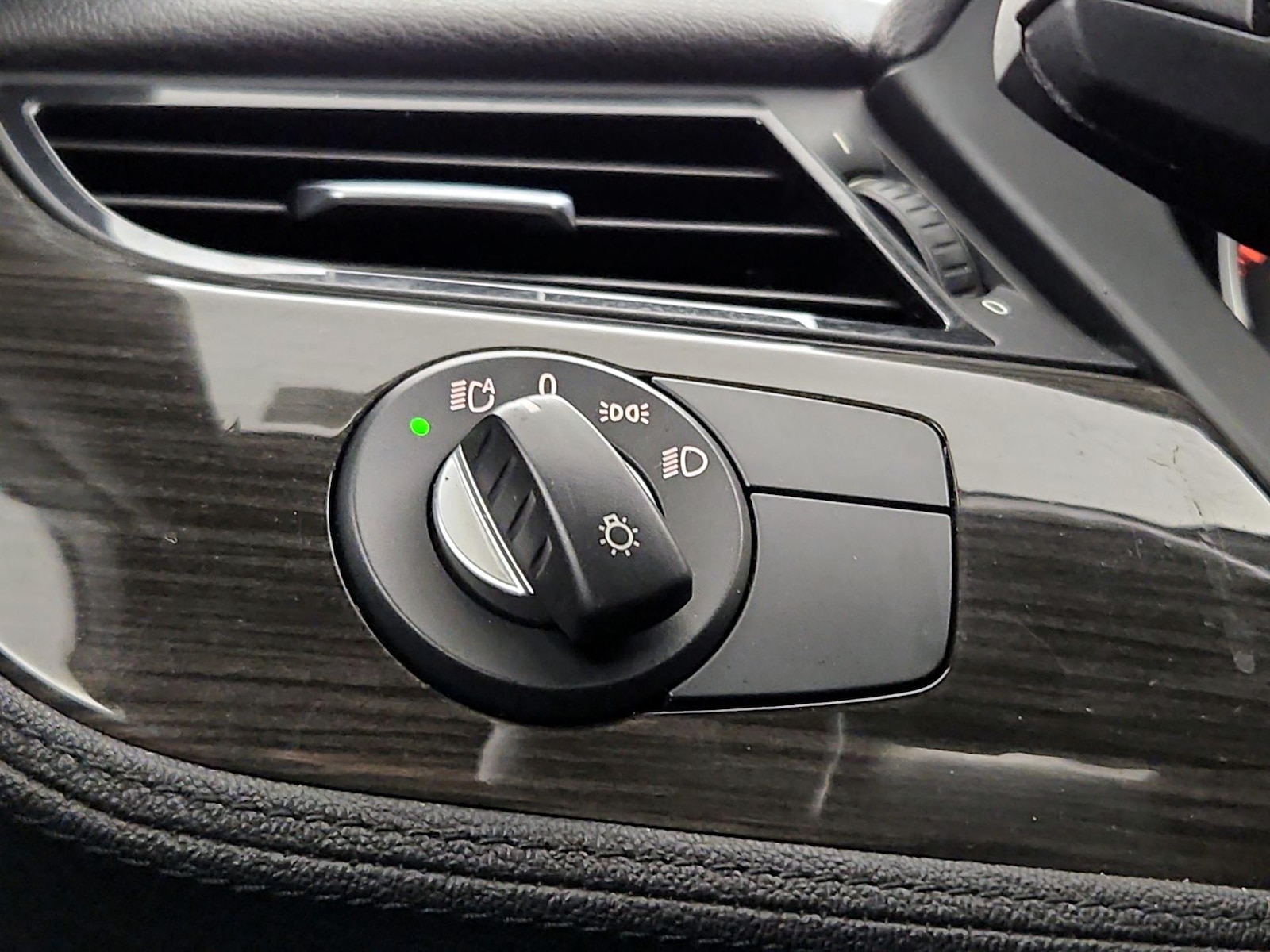 2016 BMW Z4 sDrive28i - Photo 14