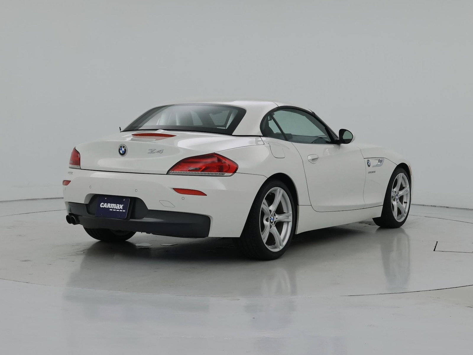 2016 BMW Z4 sDrive28i - Photo 9