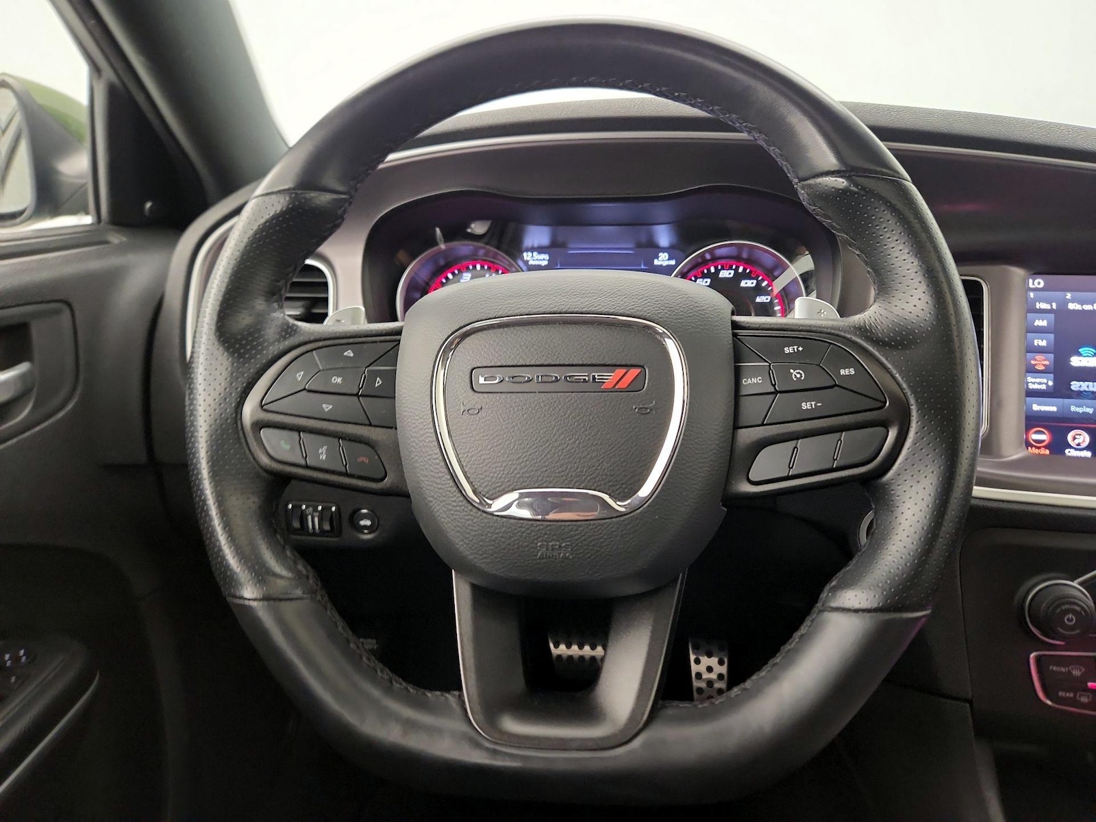 2022 Dodge Charger R/T - Photo 11