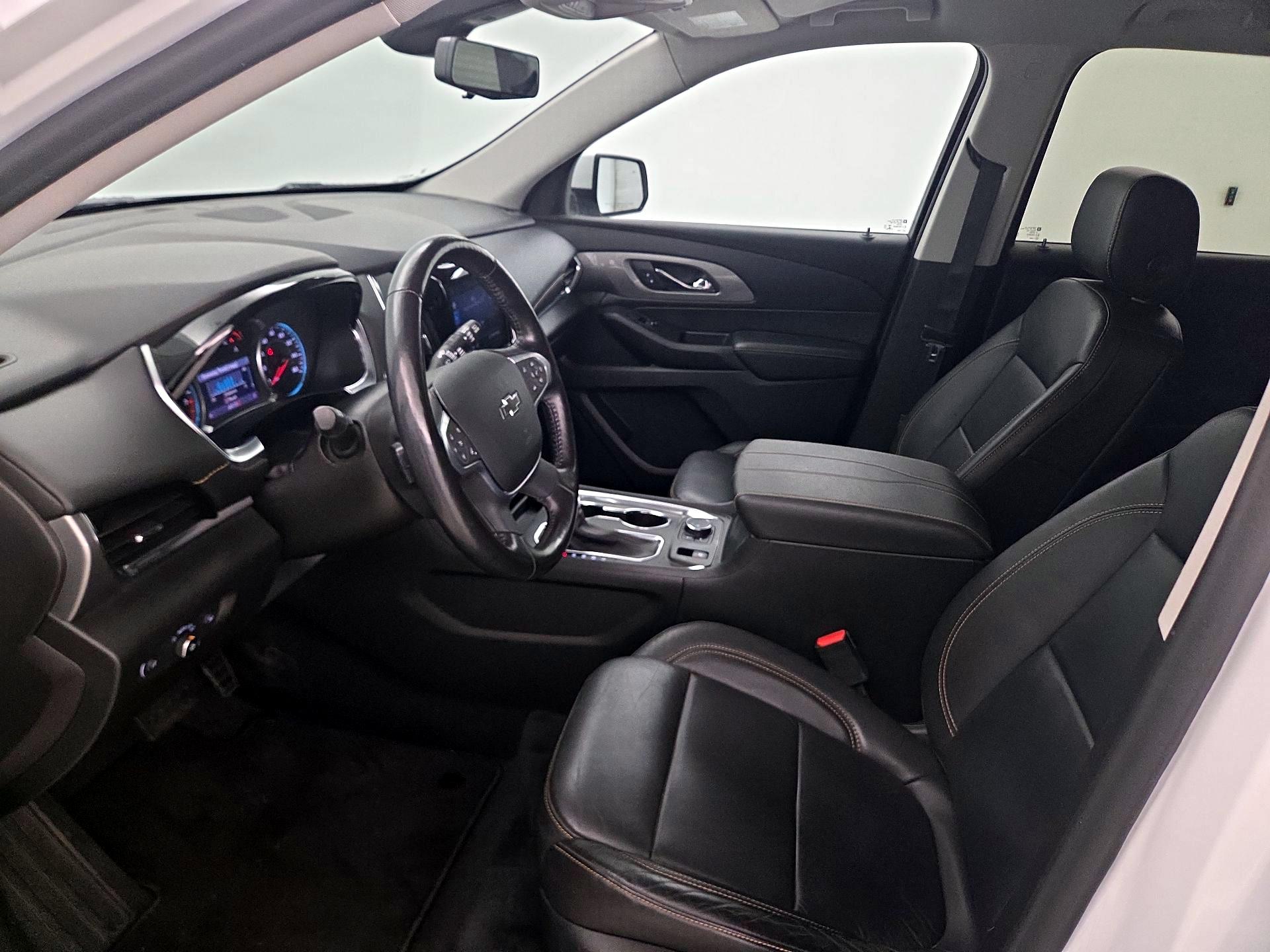 Thumbnail: 2021 Chevrolet Traverse - 11