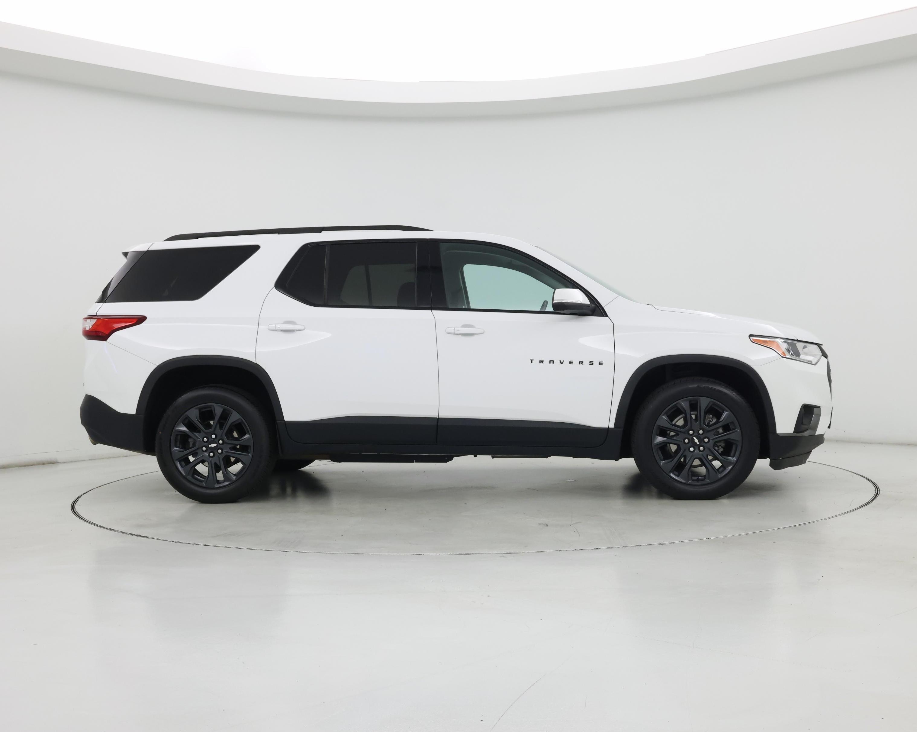 Thumbnail: 2021 Chevrolet Traverse - 7