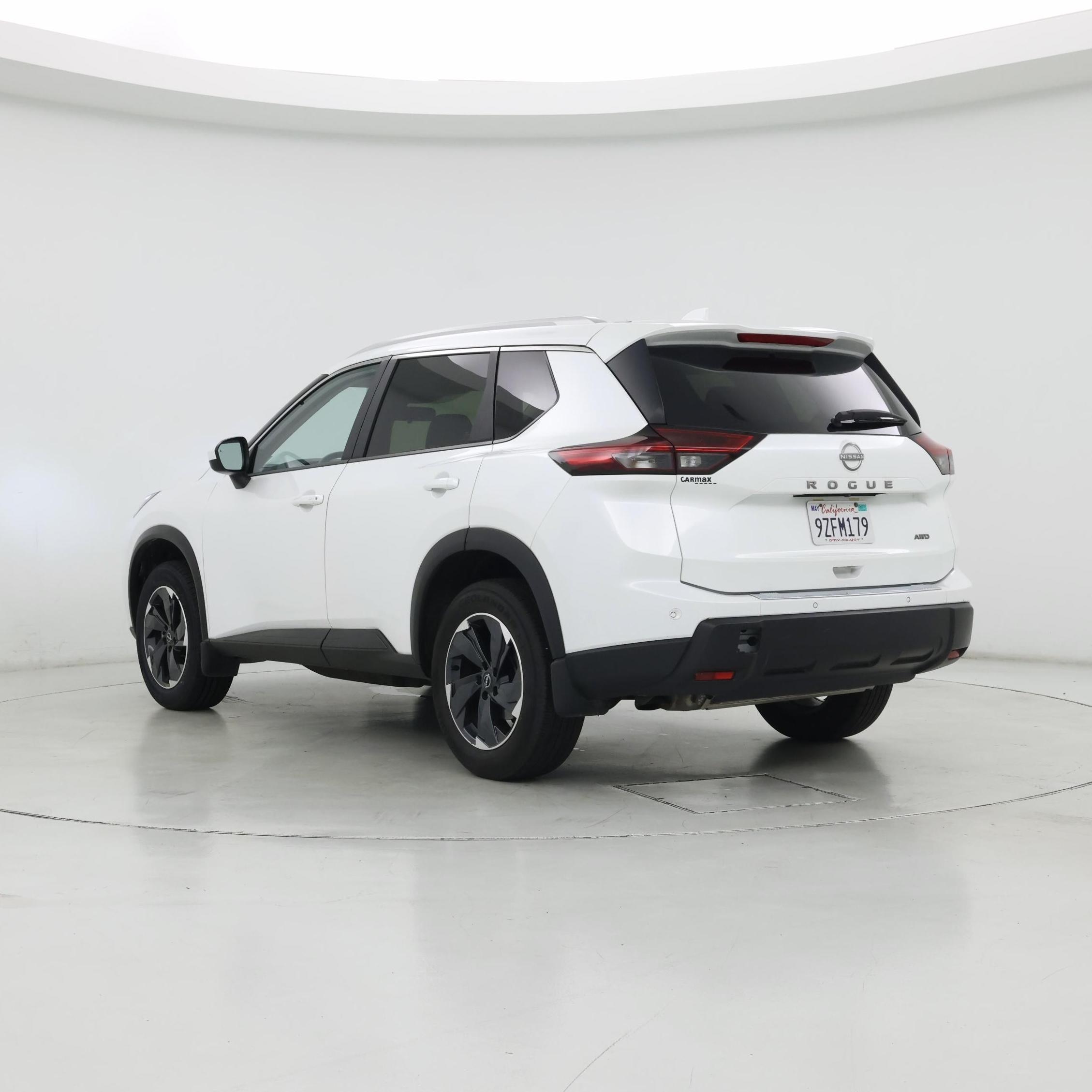 Thumbnail: 2025 Nissan Rogue - 2