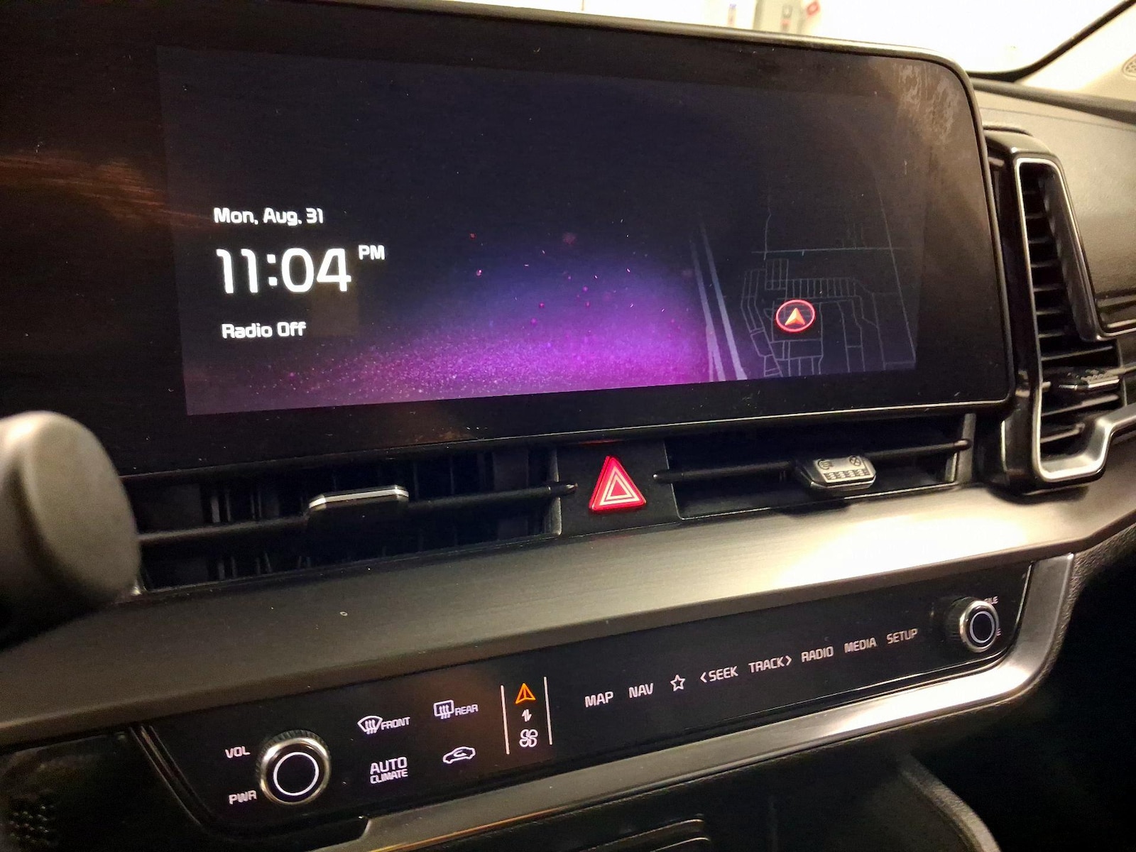 2024 Kia Sportage EX - Photo 14