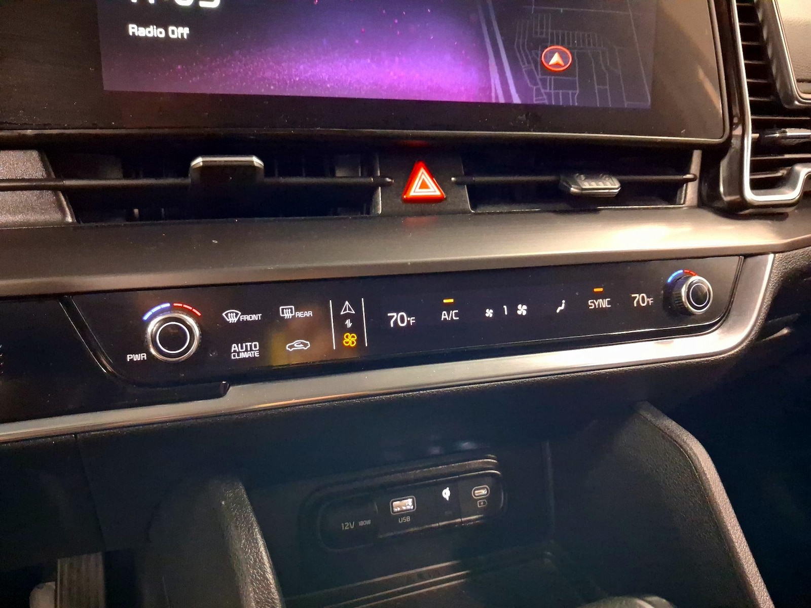 2024 Kia Sportage EX - Photo 15