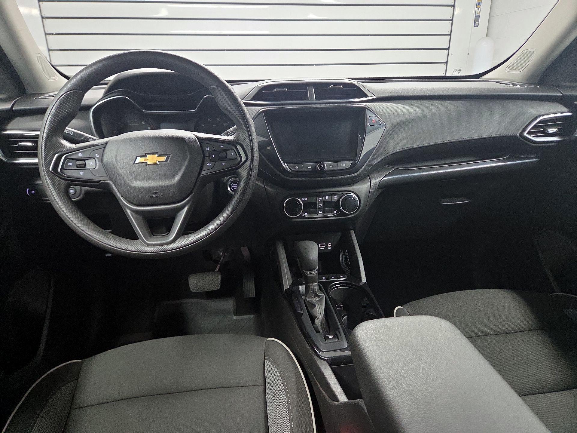 Thumbnail: 2023 Chevrolet TrailBlazer - 9