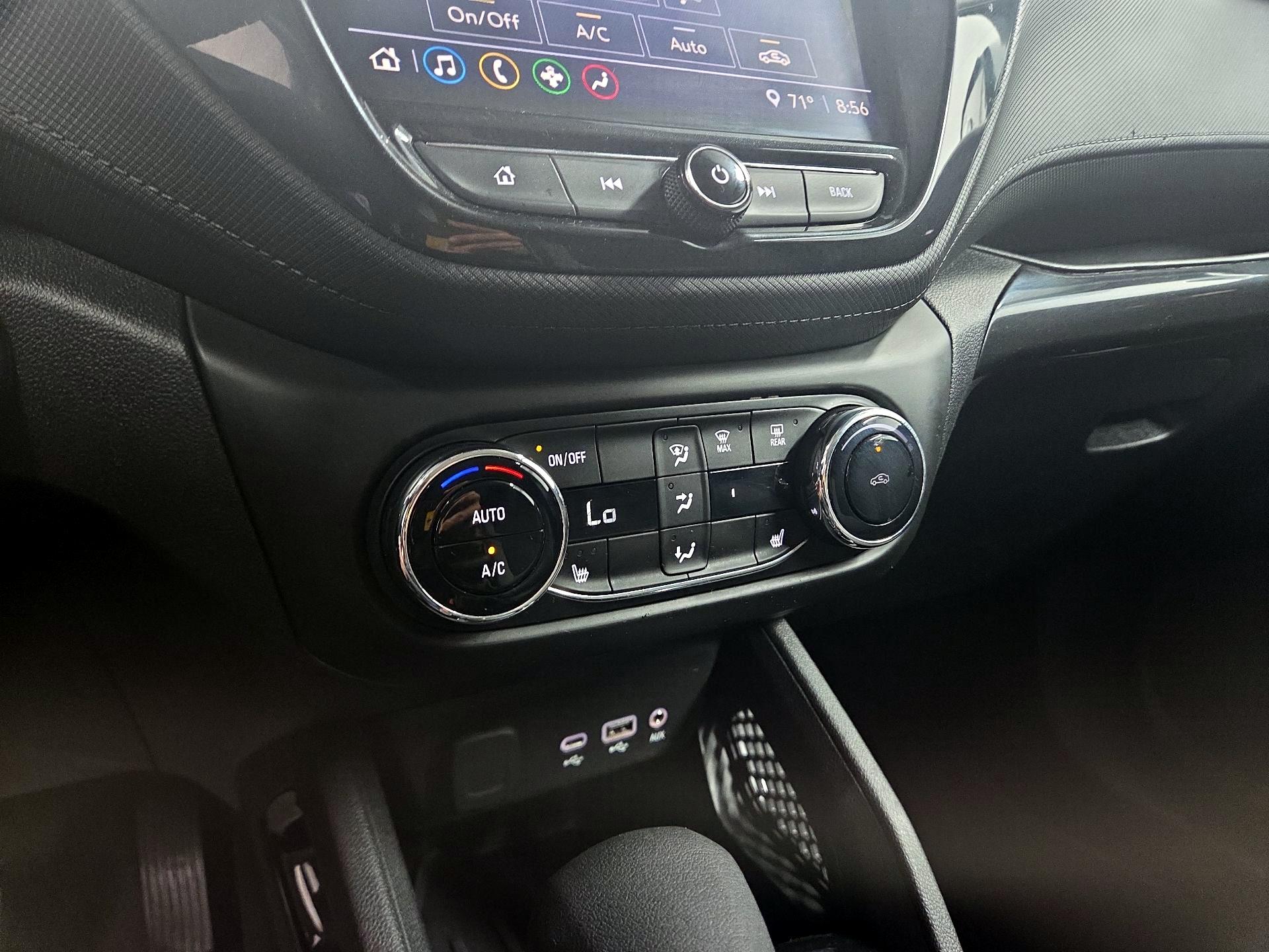Thumbnail: 2023 Chevrolet TrailBlazer - 16