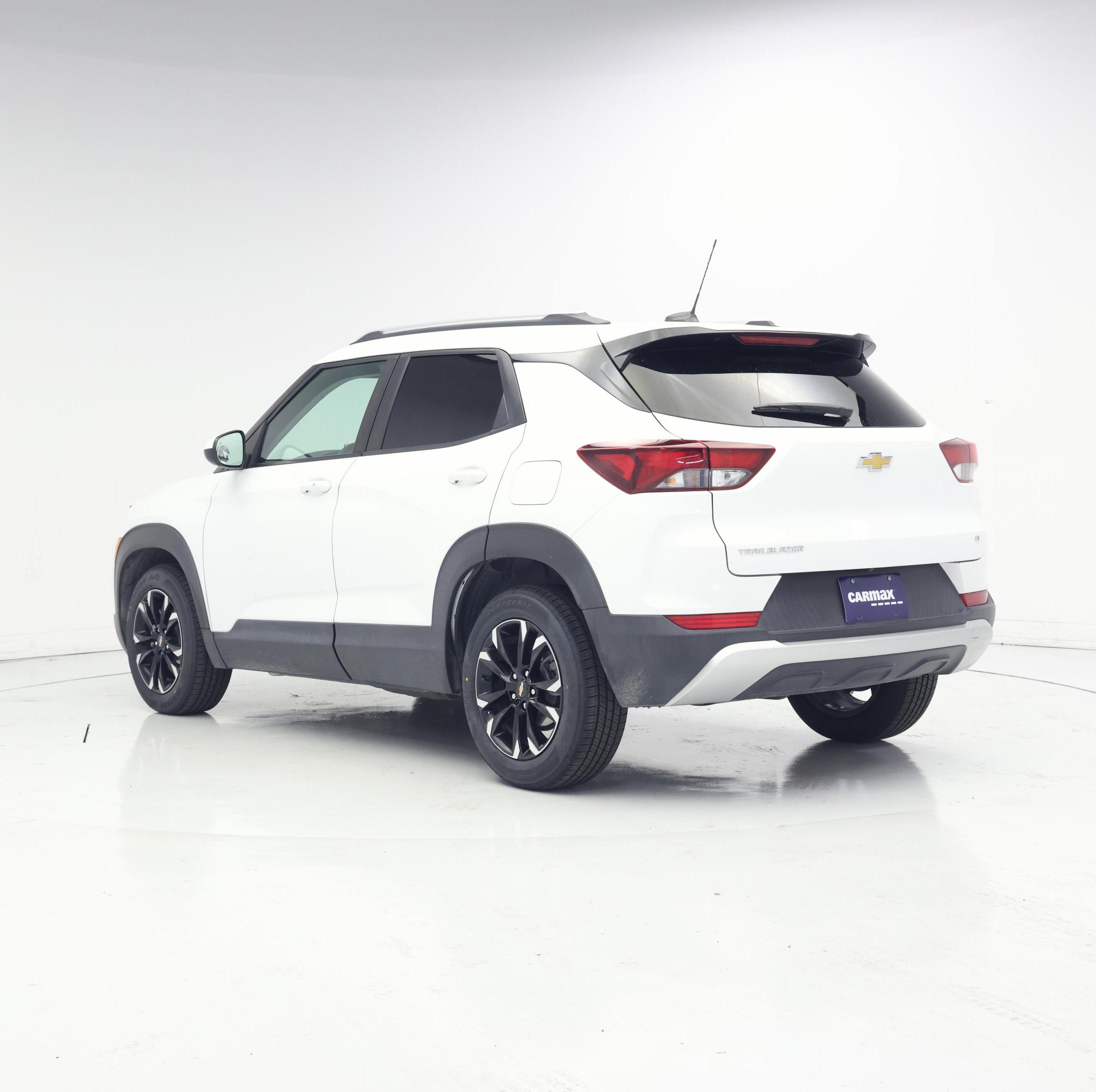 Thumbnail: 2023 Chevrolet TrailBlazer - 2