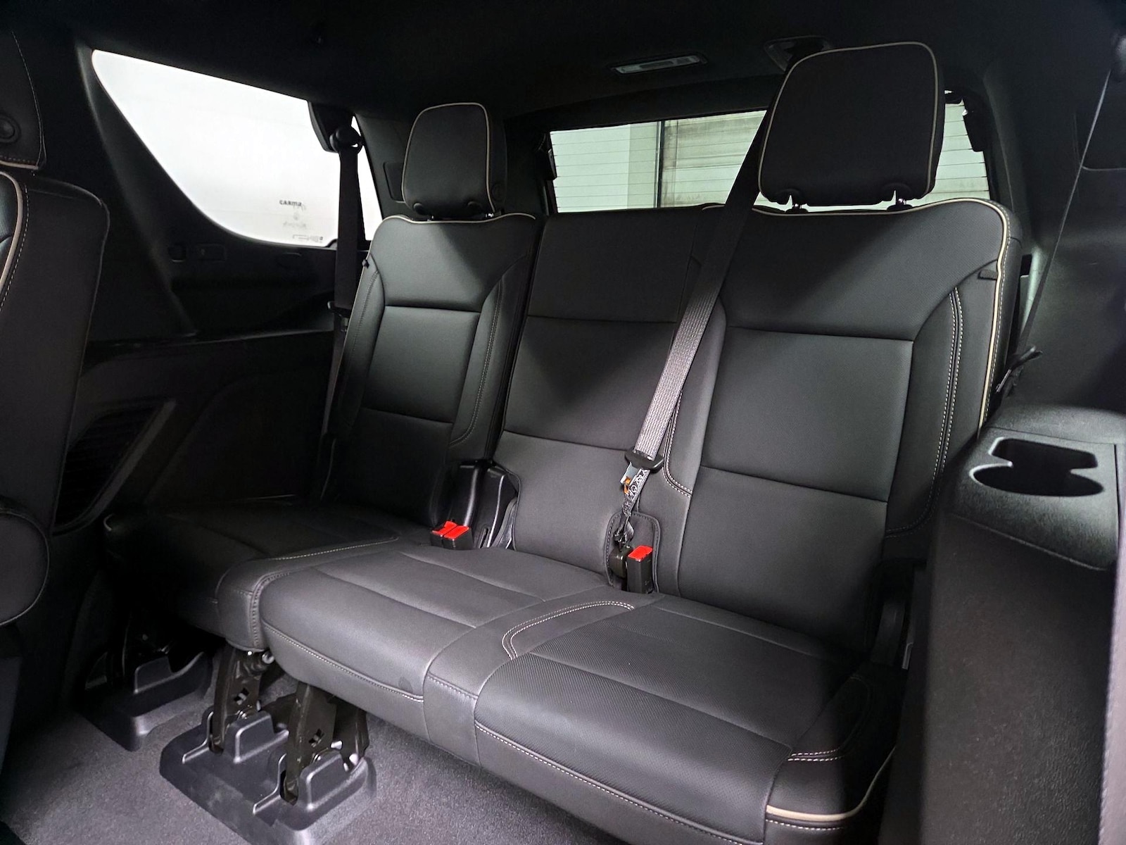 2025 Chevrolet Tahoe Premier - Photo 20