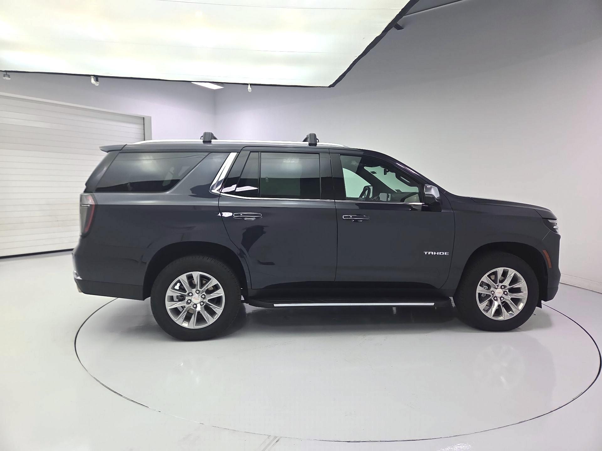 Thumbnail: 2025 Chevrolet Tahoe - 4
