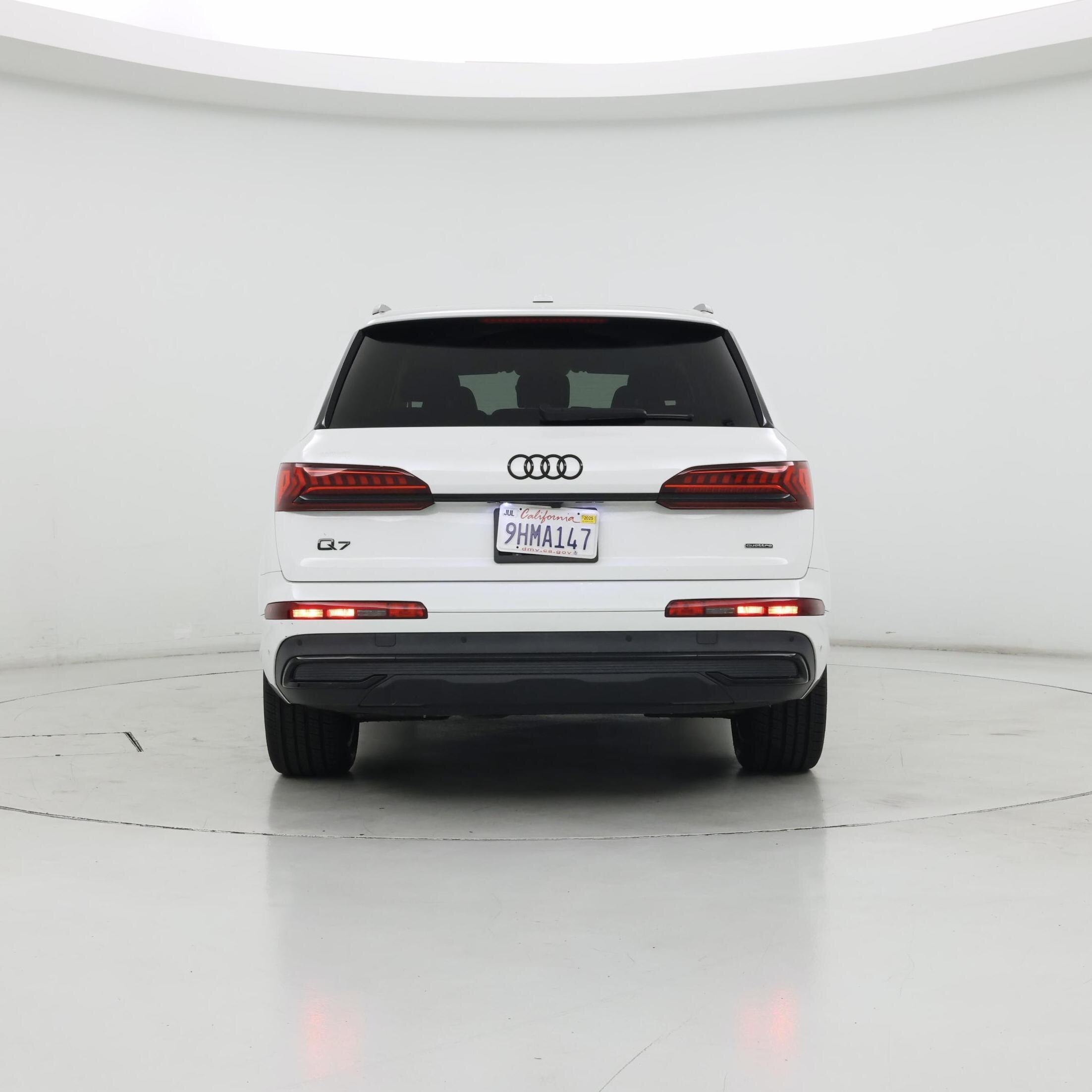 Thumbnail: 2023 Audi Q7 - 6