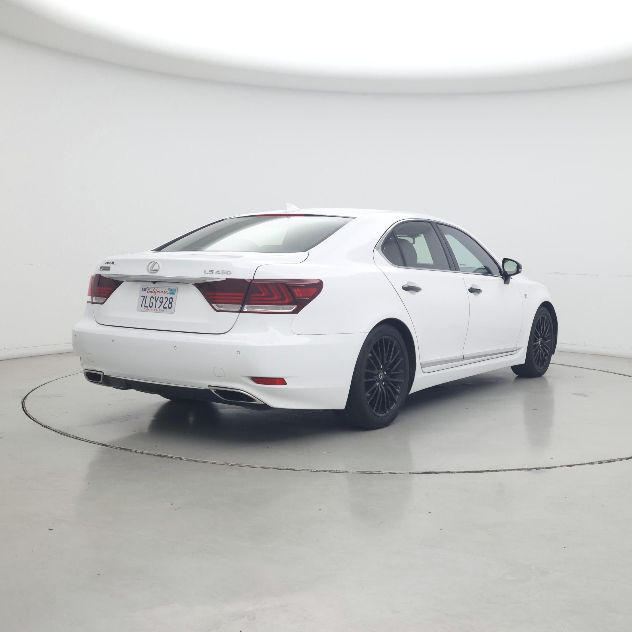 Thumbnail: 2015 Lexus LS - 8