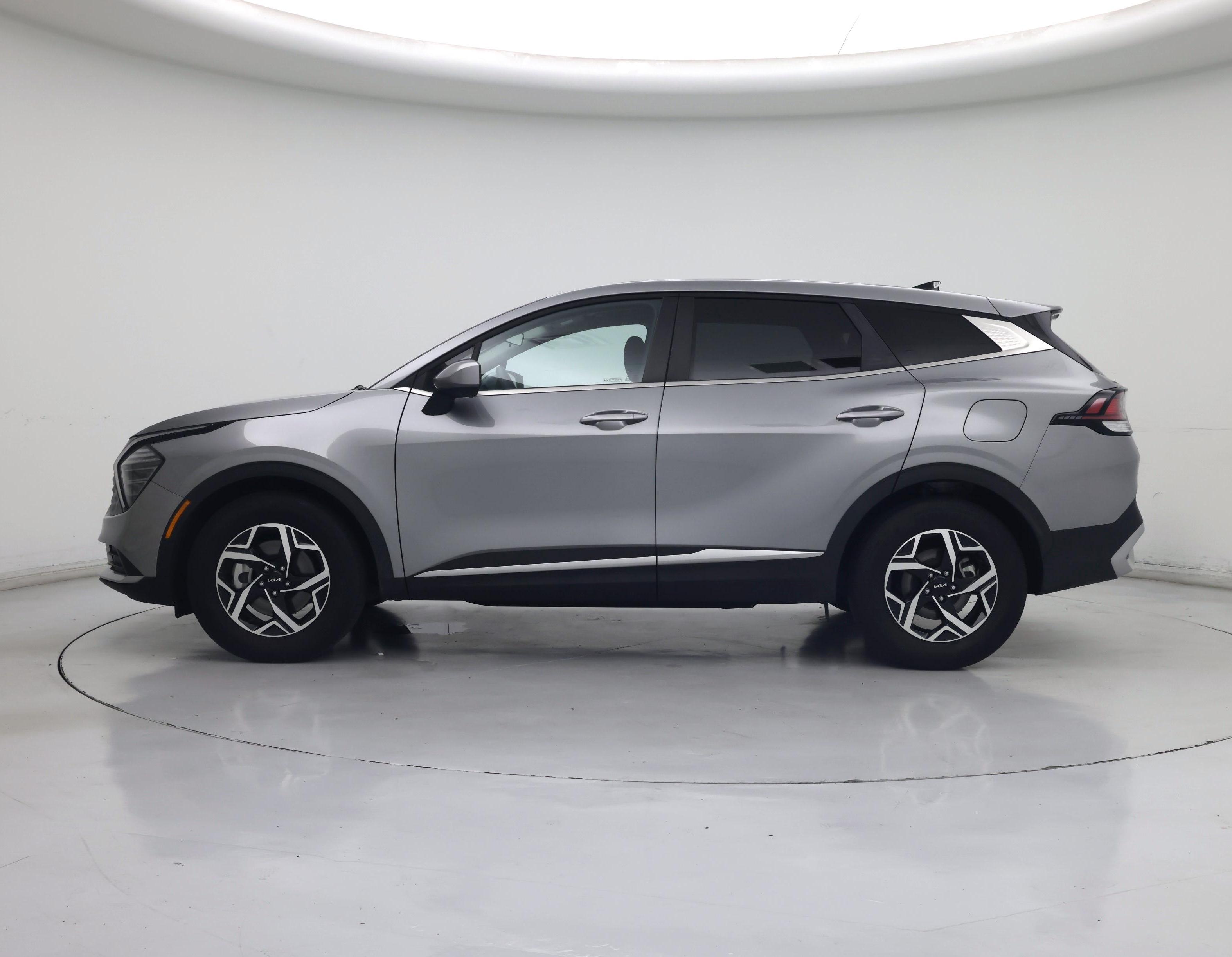 Thumbnail: 2025 Kia Sportage - 3