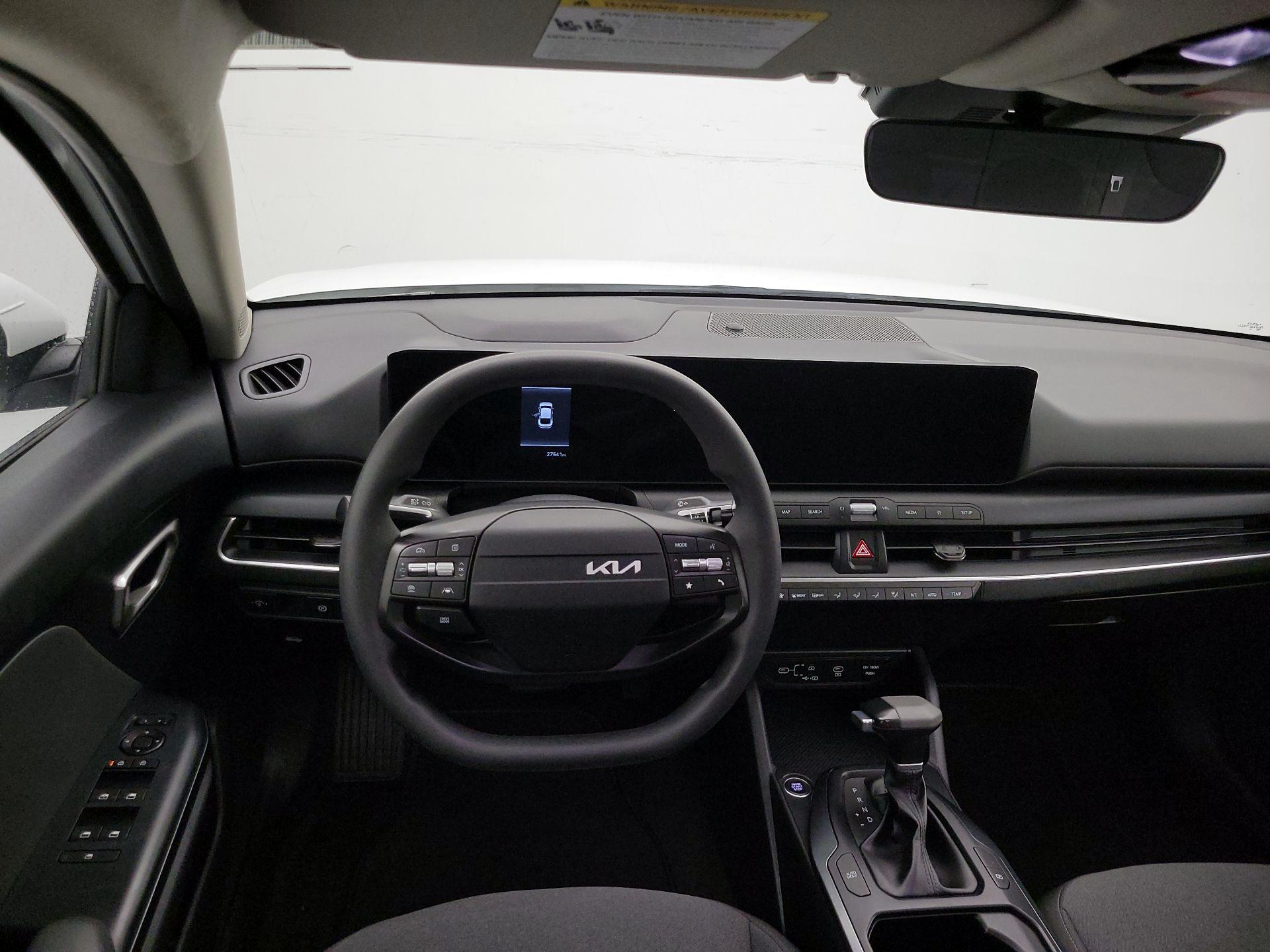 Thumbnail: 2025 Kia K4 - 10