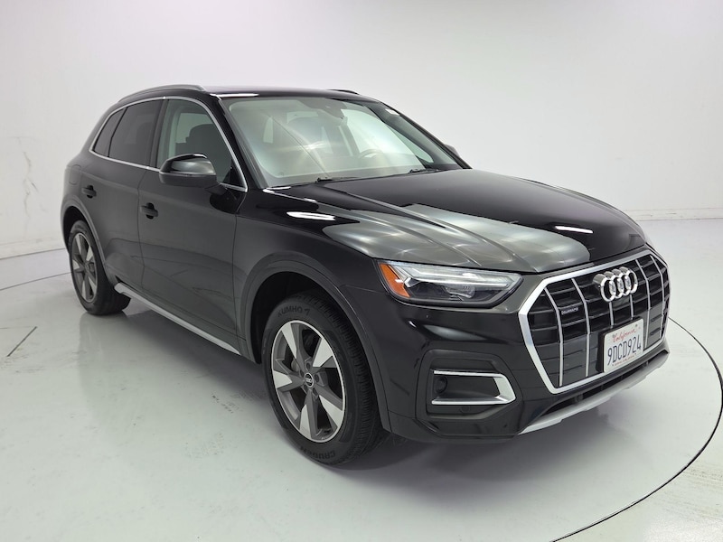2022 Audi Q5 Premium Plus