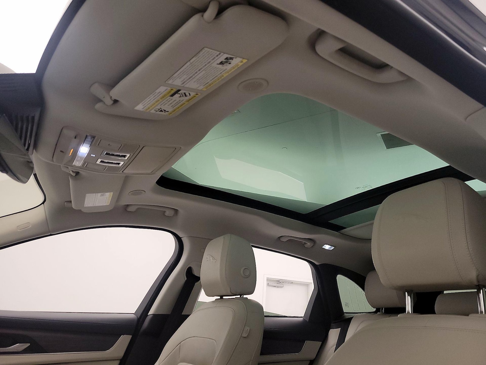 2021 Jaguar F-Pace S - Photo 21