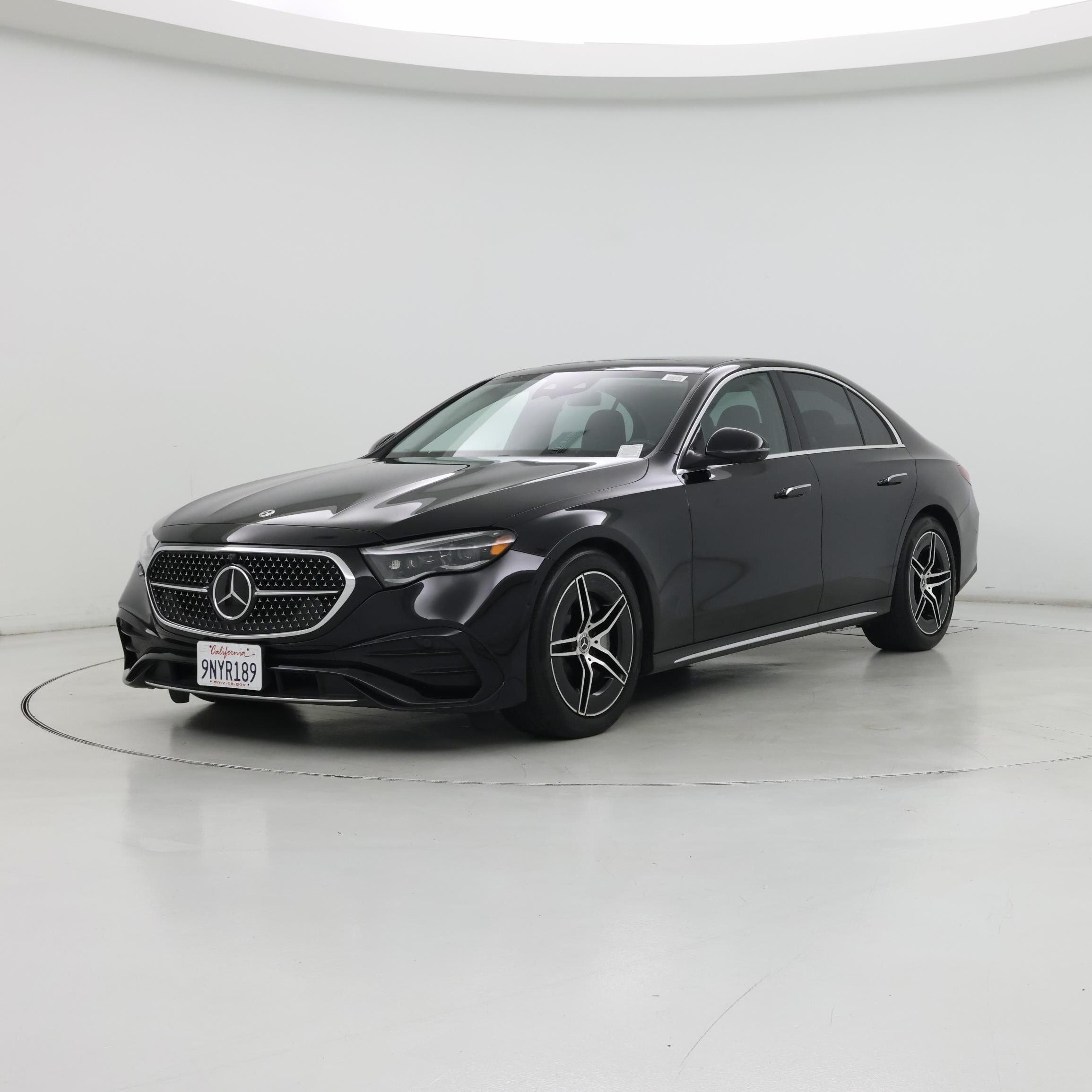 Thumbnail: 2024 Mercedes-Benz E-Class - 4