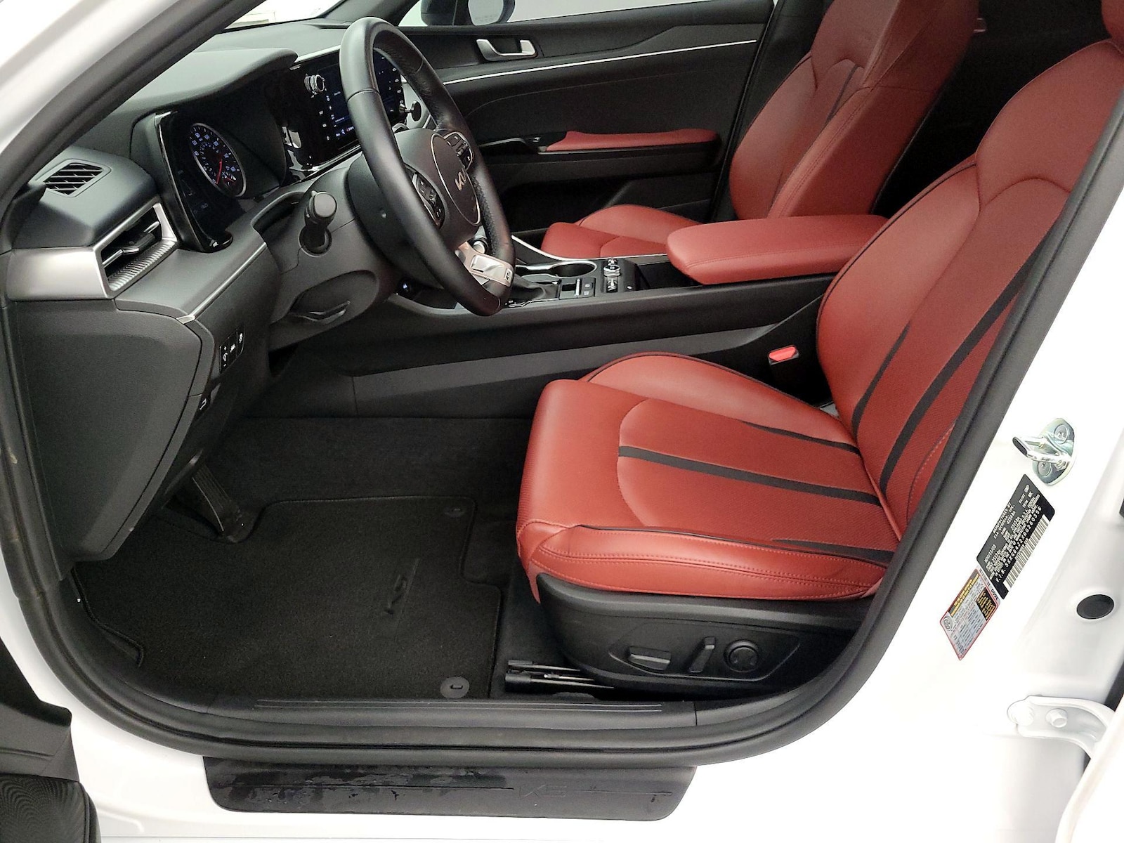 2024 Kia K5 GT-Line - Photo 10
