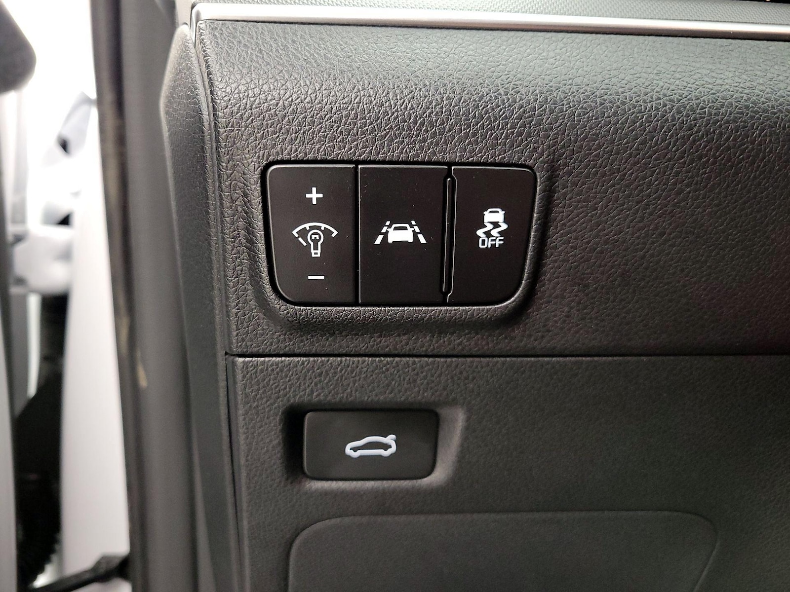 2024 Kia K5 GT-Line - Photo 12